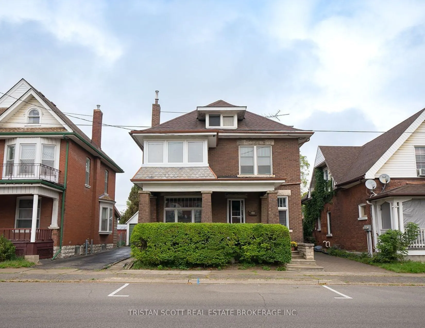 480 Colborne Street, #2
