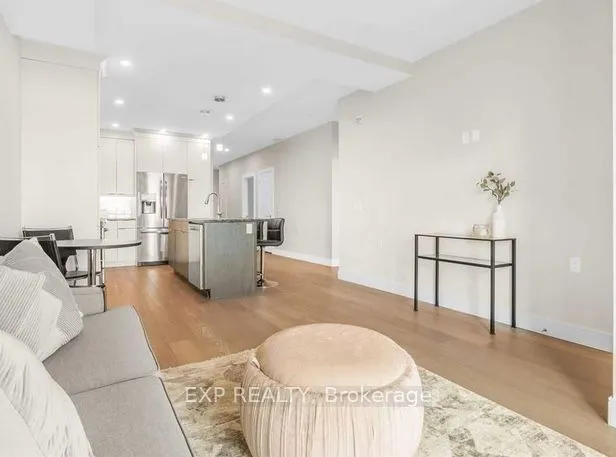 135 Orr Street, #402