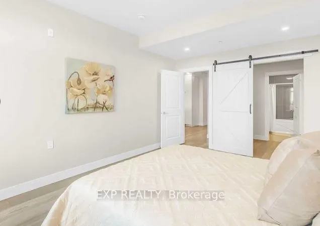 135 Orr Street, #402