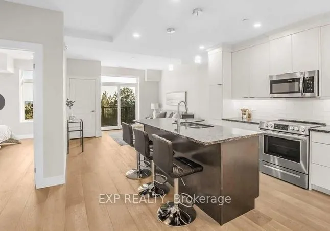 135 Orr Street, #402