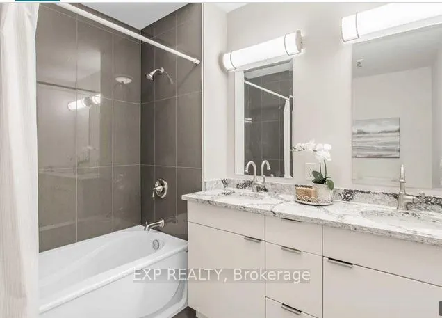 135 Orr Street, #402