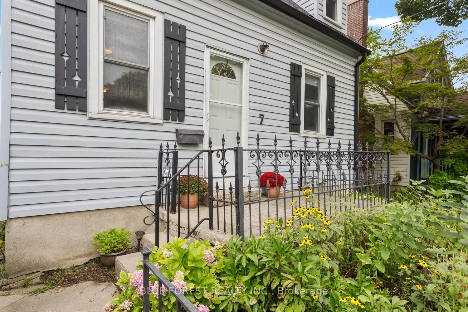 7 Balmoral Avenue