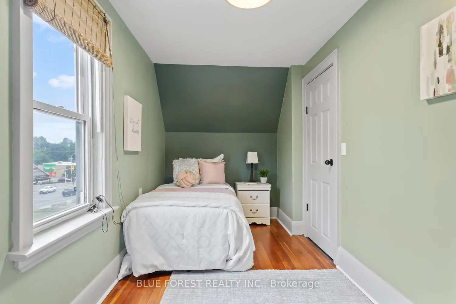 7 Balmoral Avenue