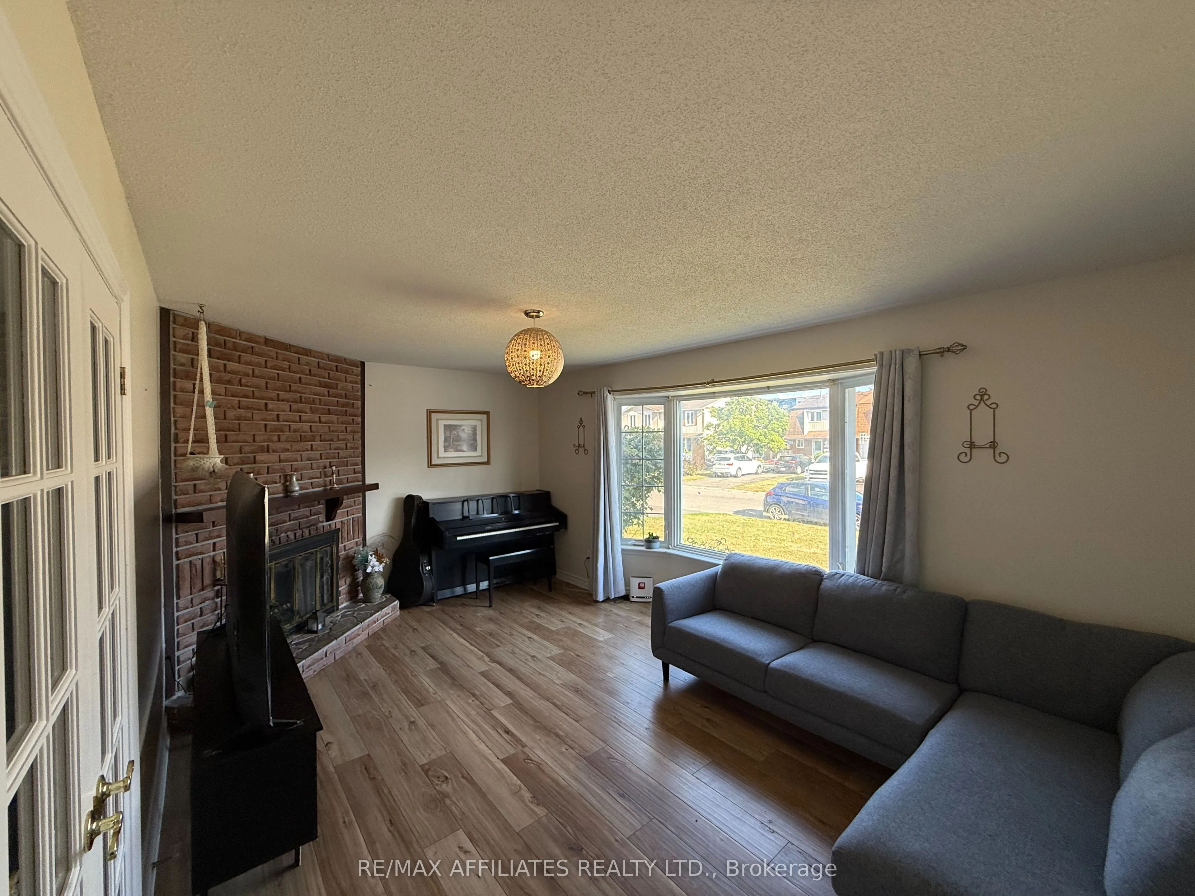 295 Pintail Terrace