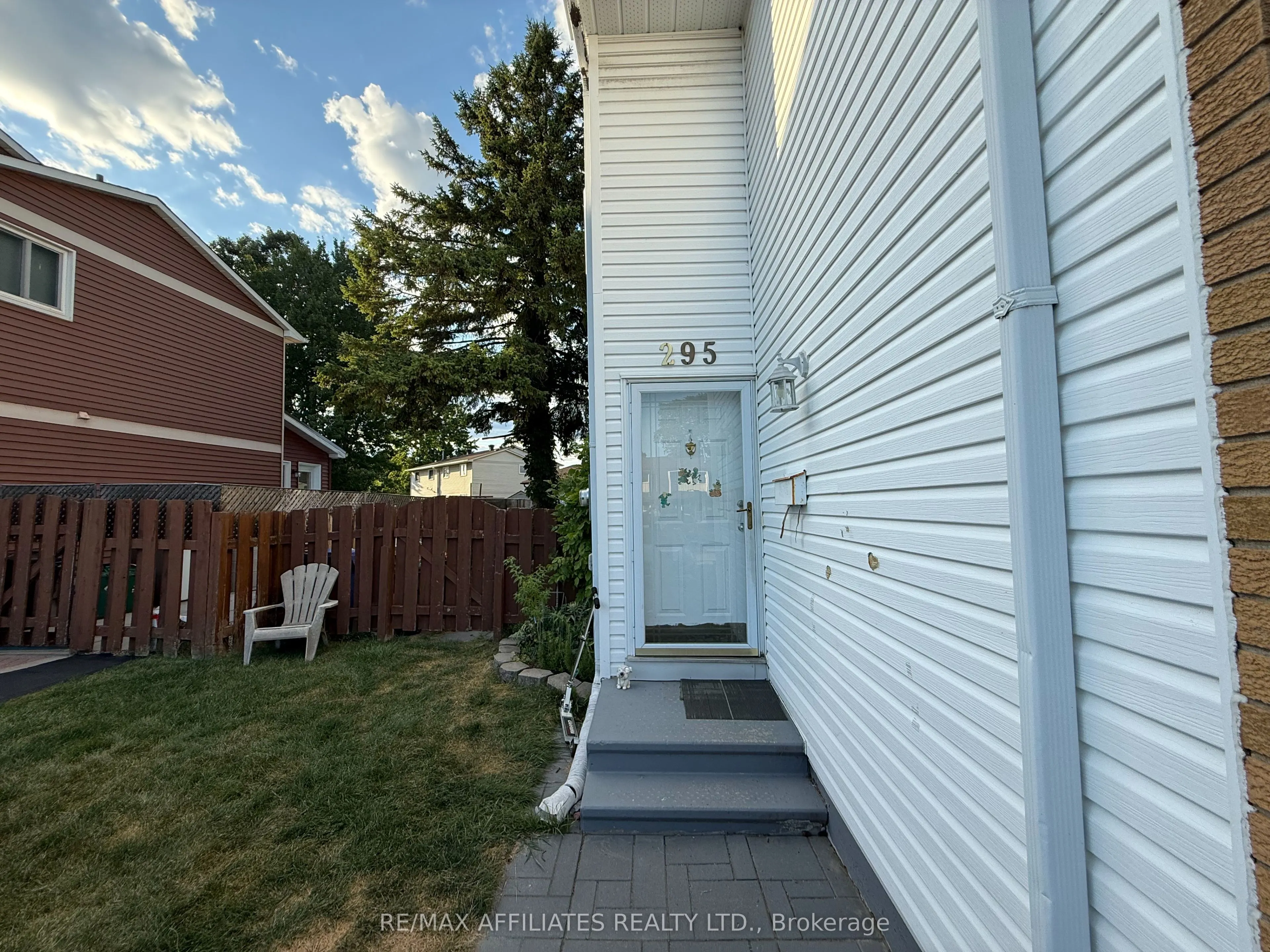 295 Pintail Terrace