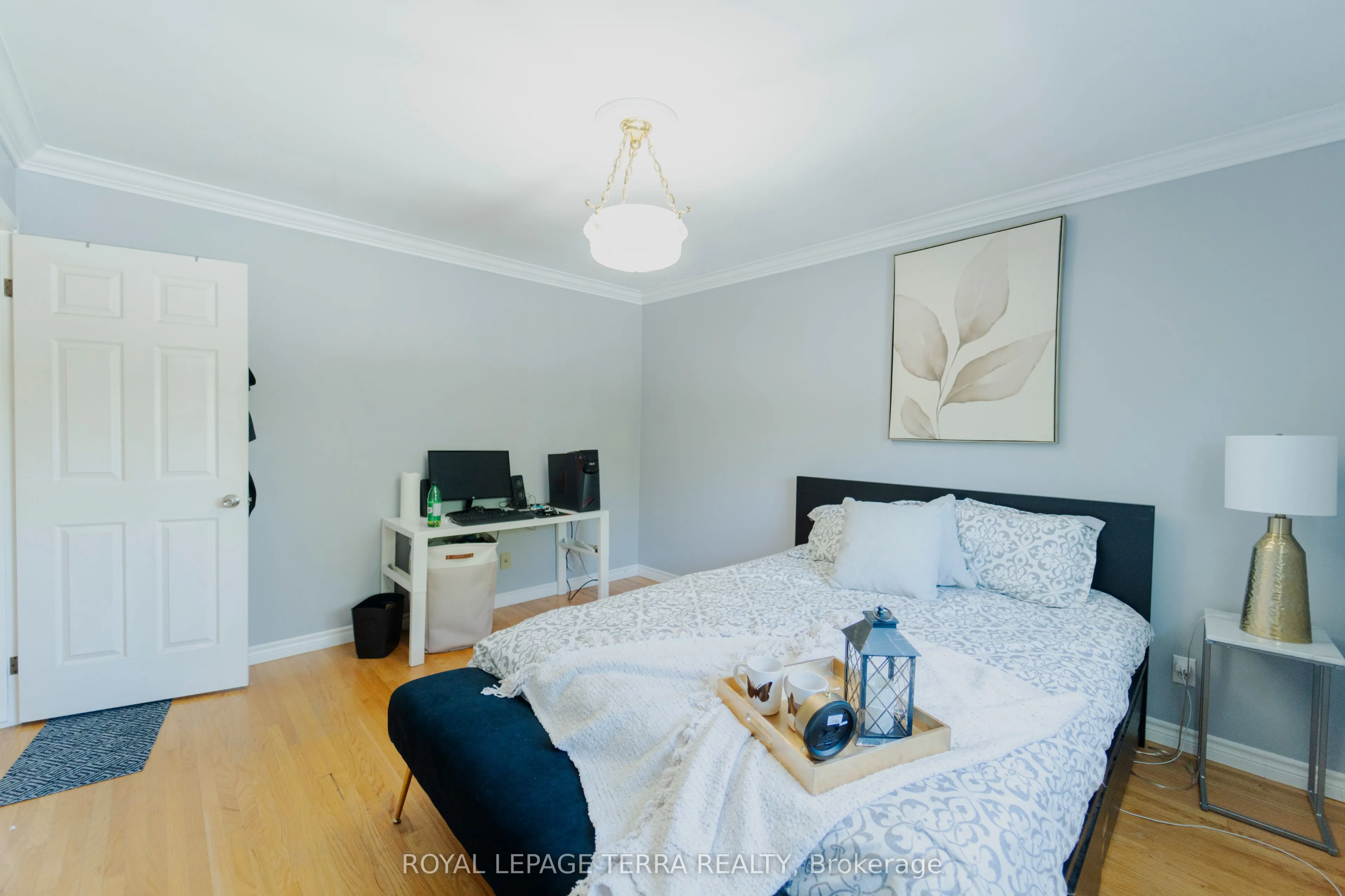55 Eastbury Drive