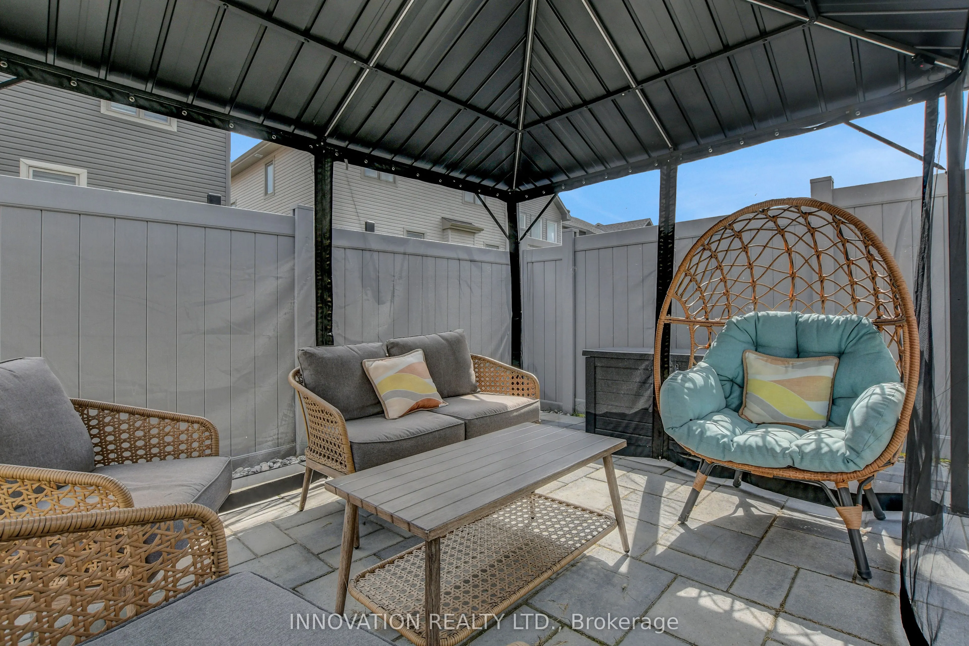 768 Miikana Road