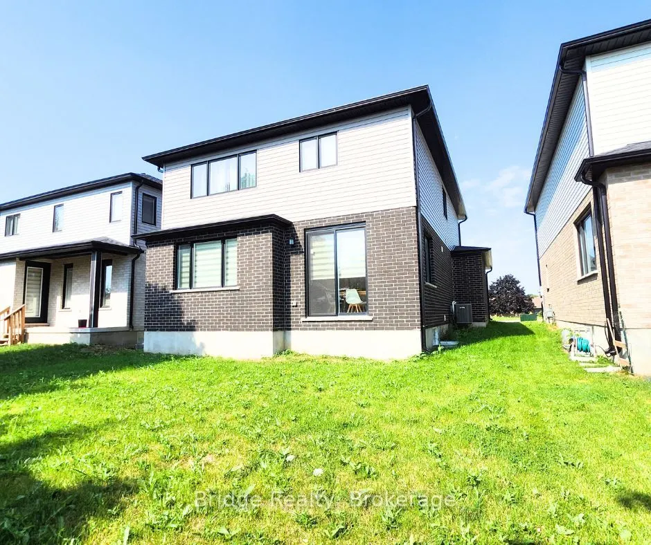 20 WELCH Court