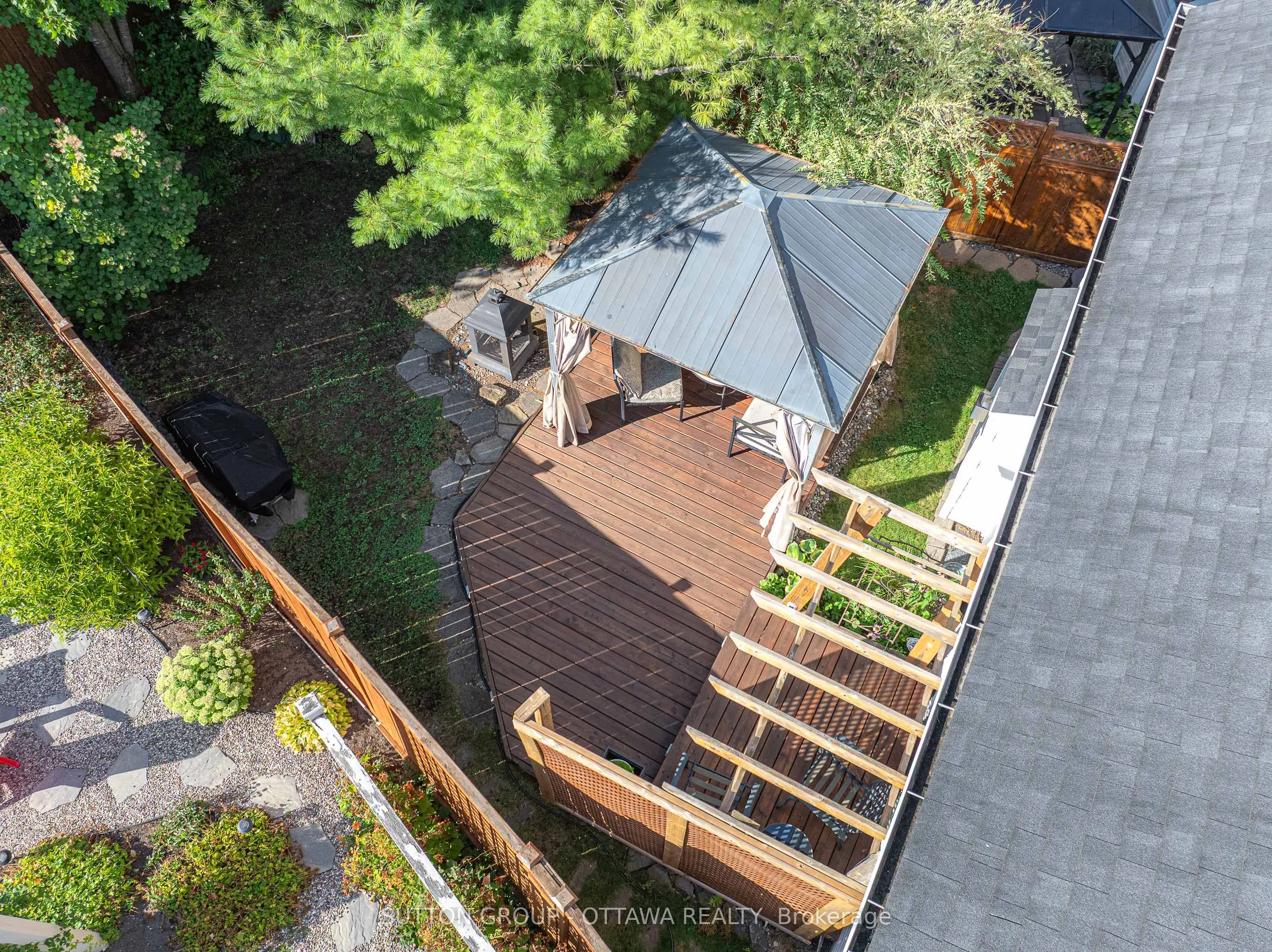 22 Insmill Crescent