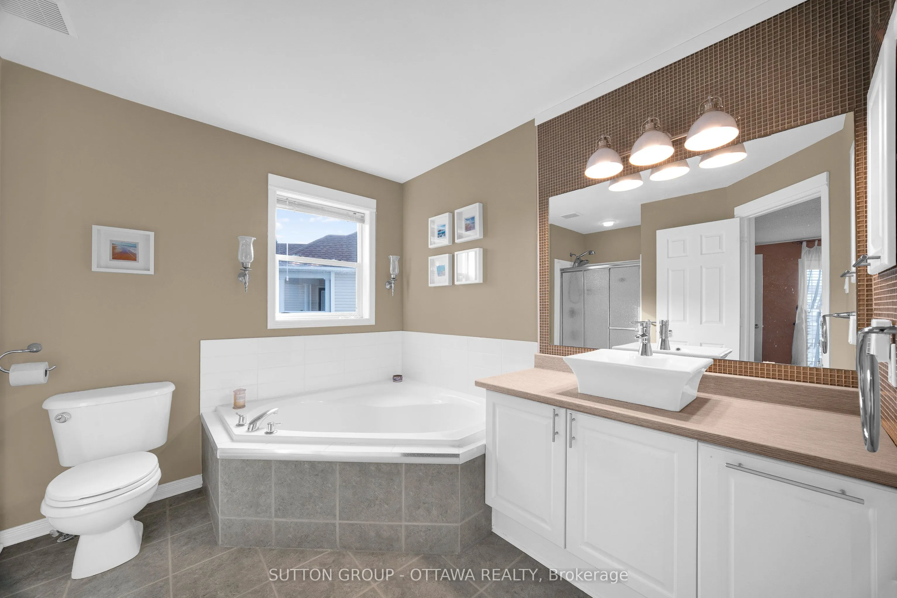 22 Insmill Crescent