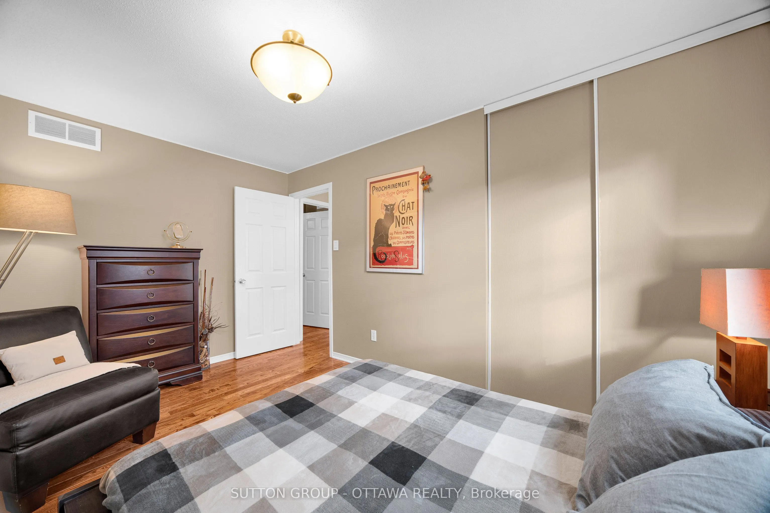 22 Insmill Crescent