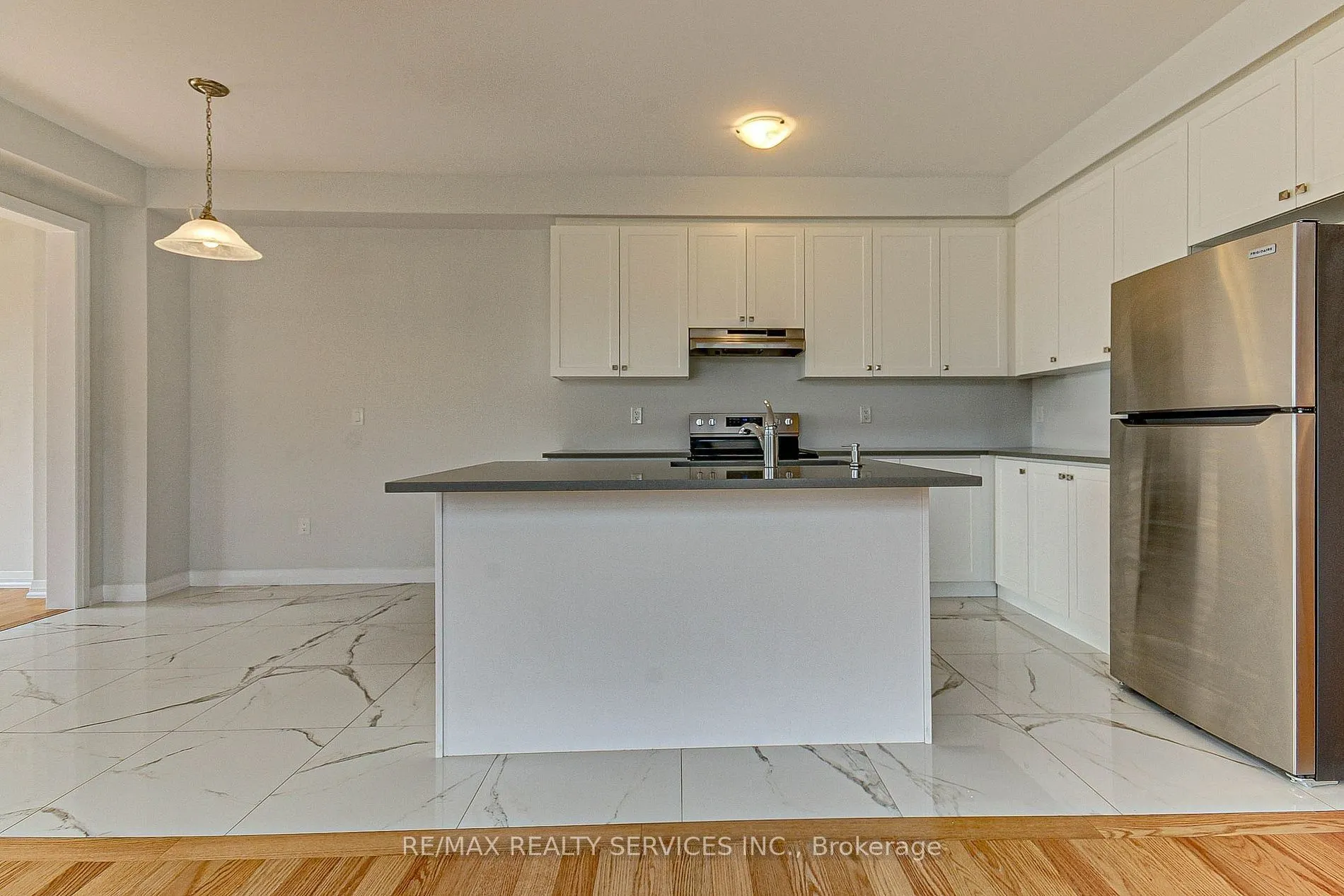 920 Sobeski Avenue