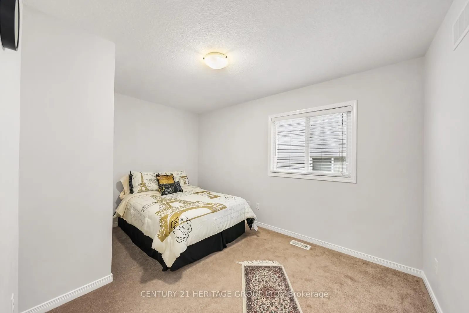 382 Woodbine Avenue