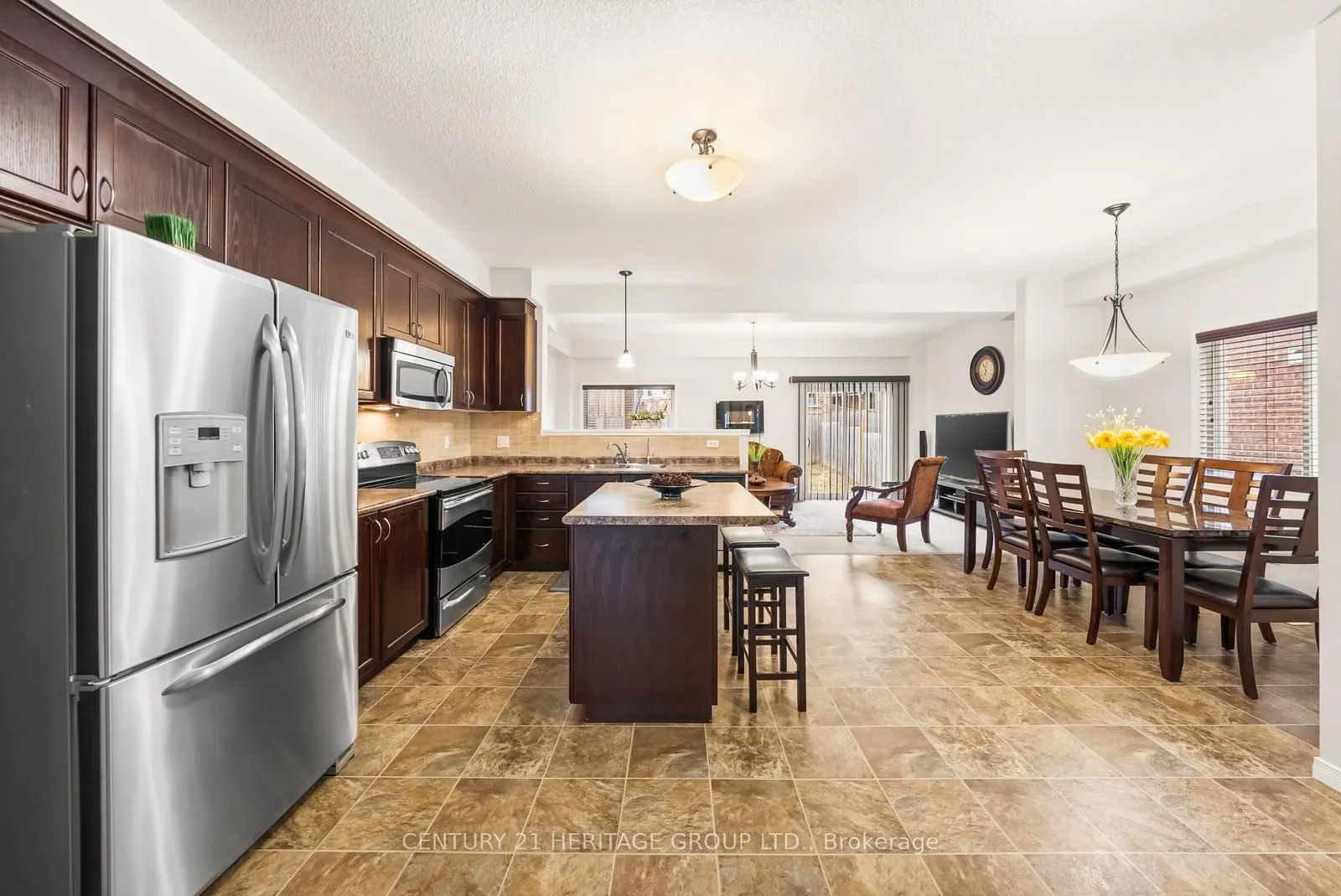 382 Woodbine Avenue