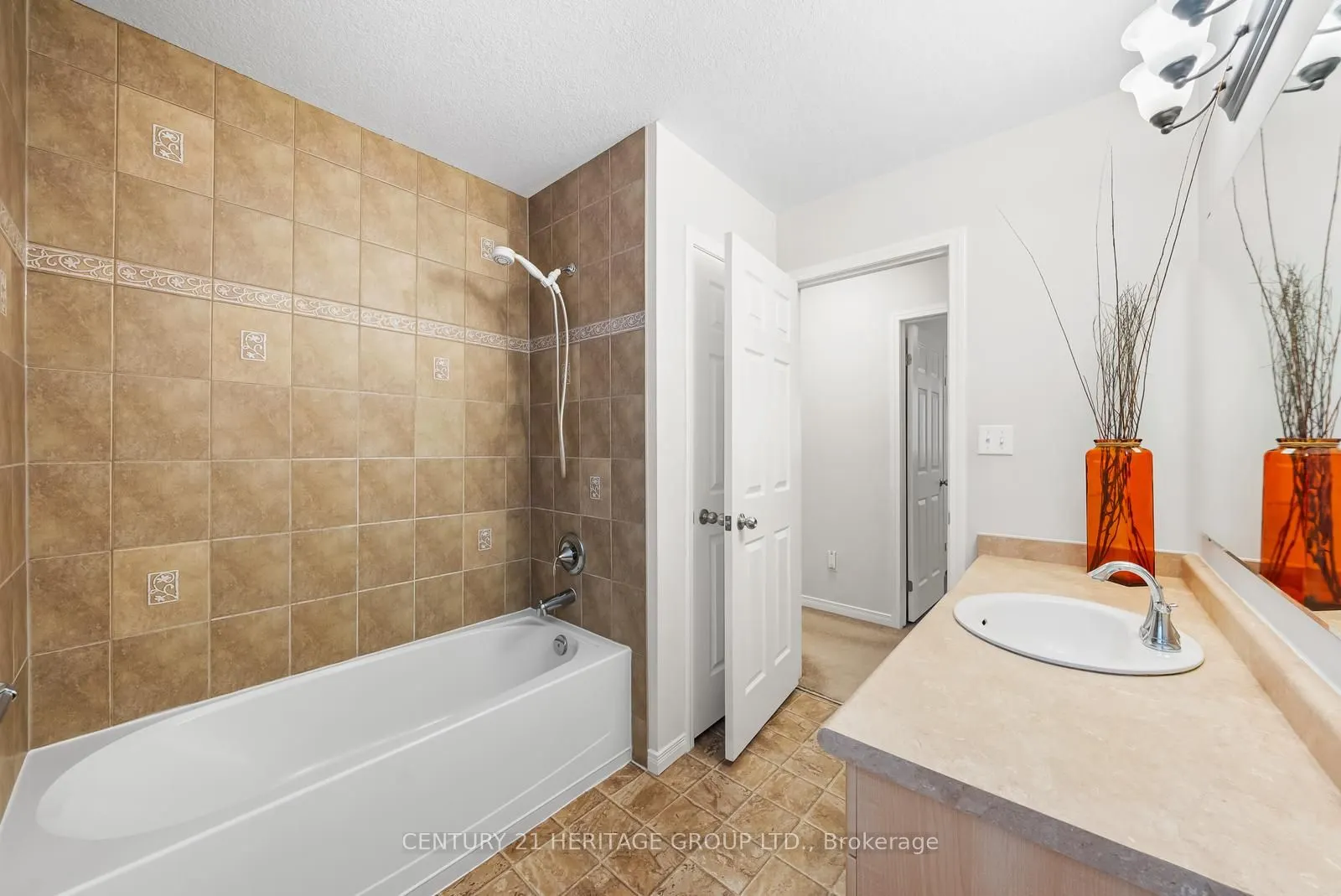 382 Woodbine Avenue