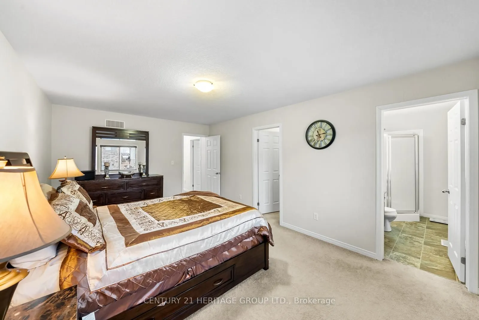 382 Woodbine Avenue