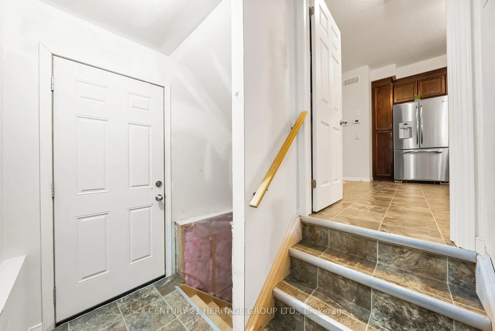 382 Woodbine Avenue