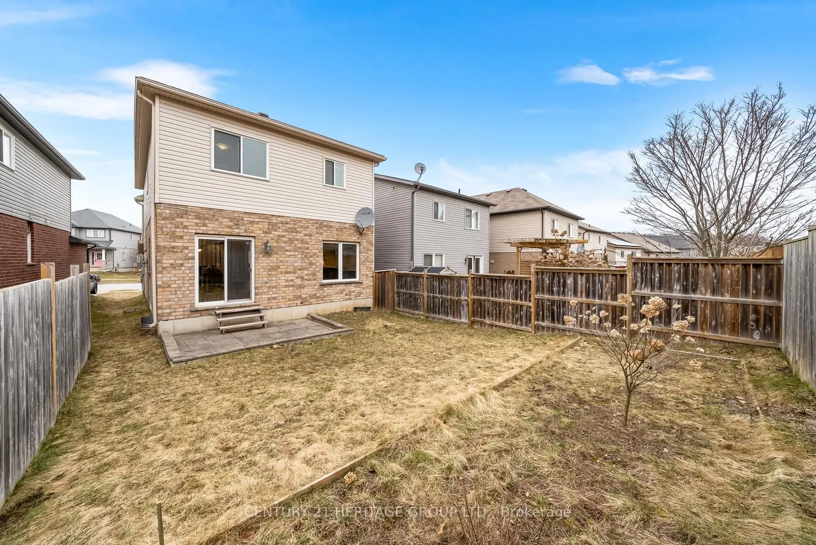 382 Woodbine Avenue