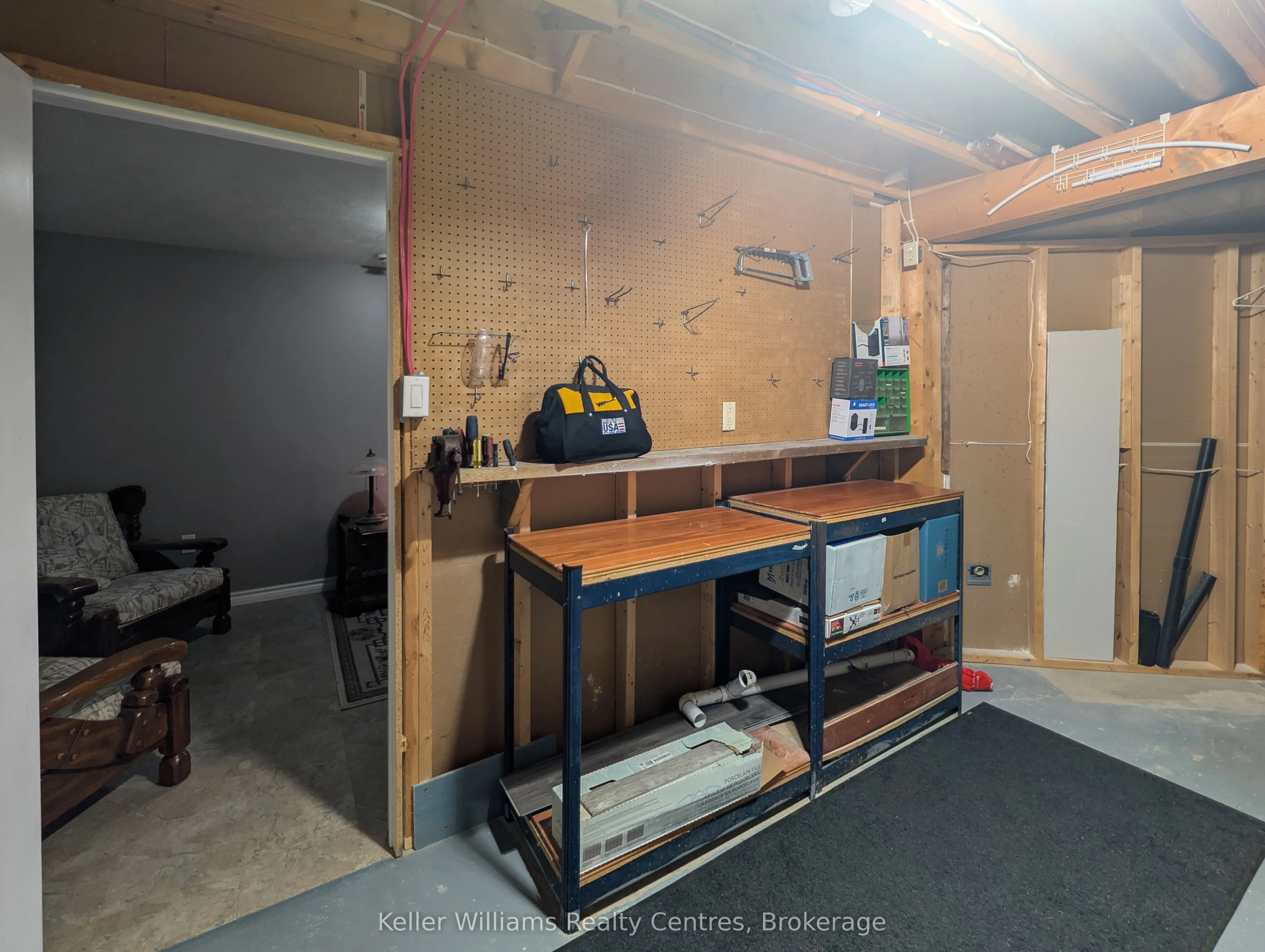 462028 Concession 24