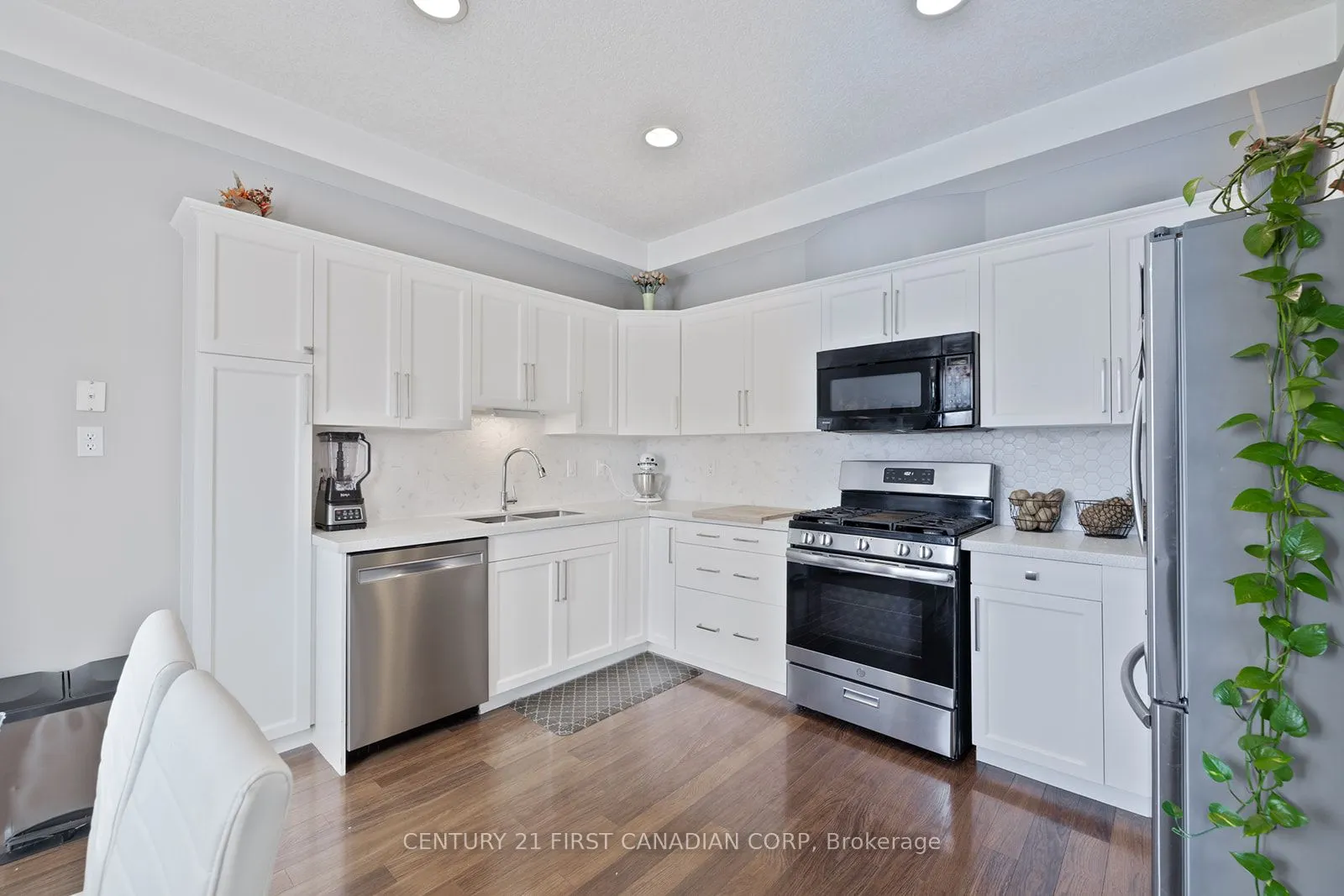 1185 Smithson Court