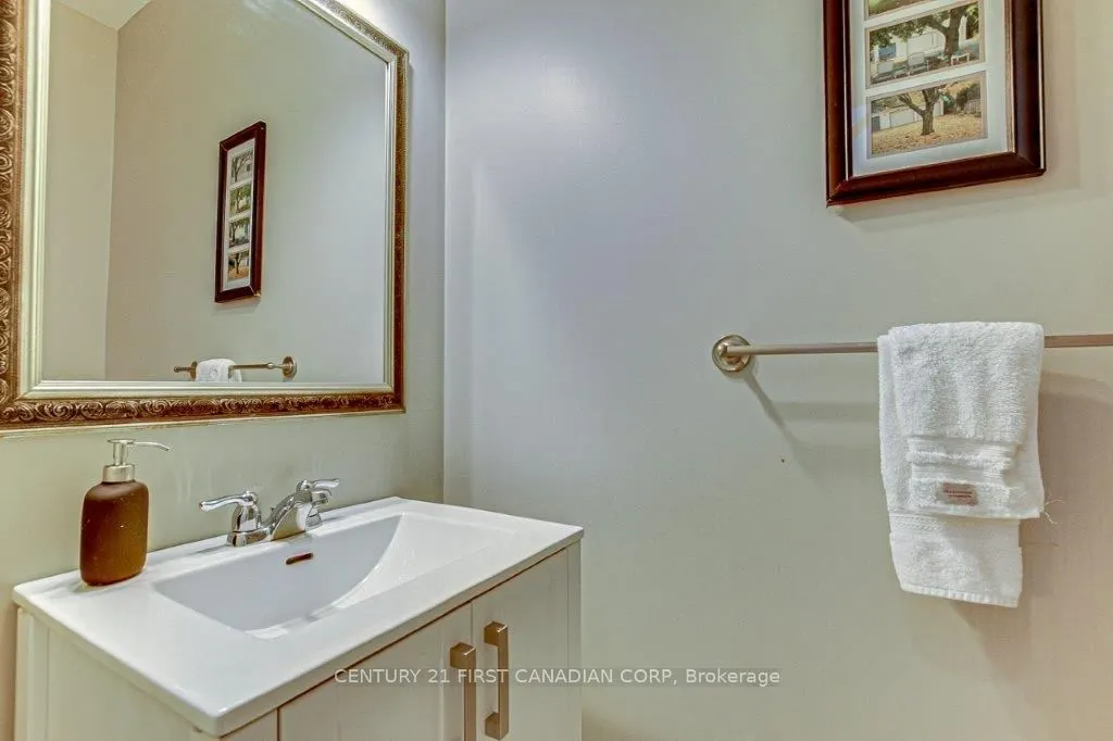 1185 Smithson Court