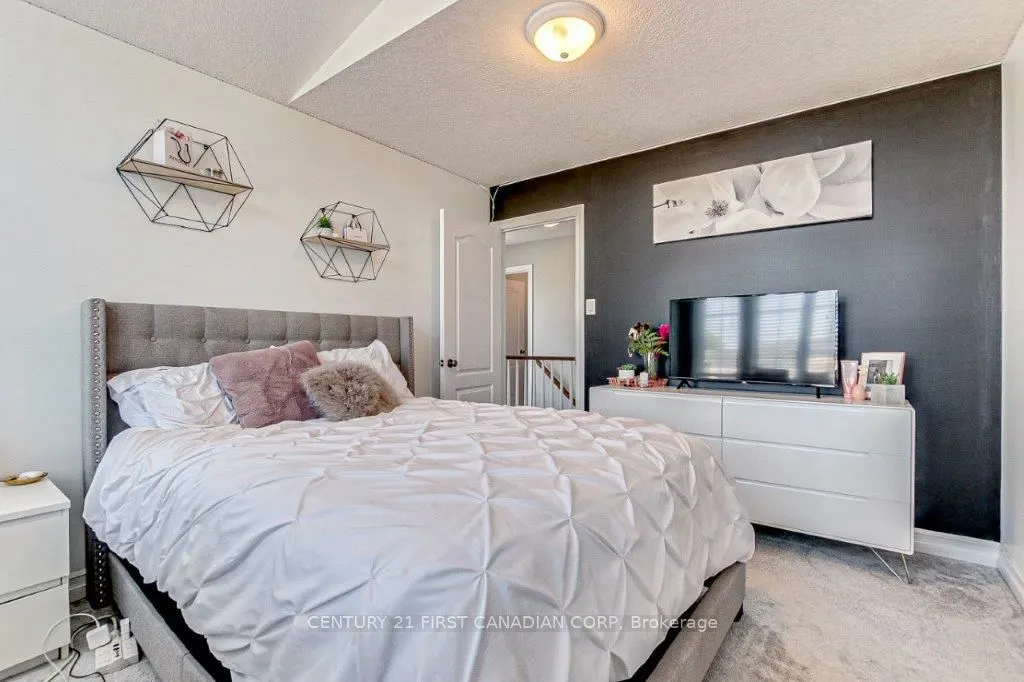 1185 Smithson Court