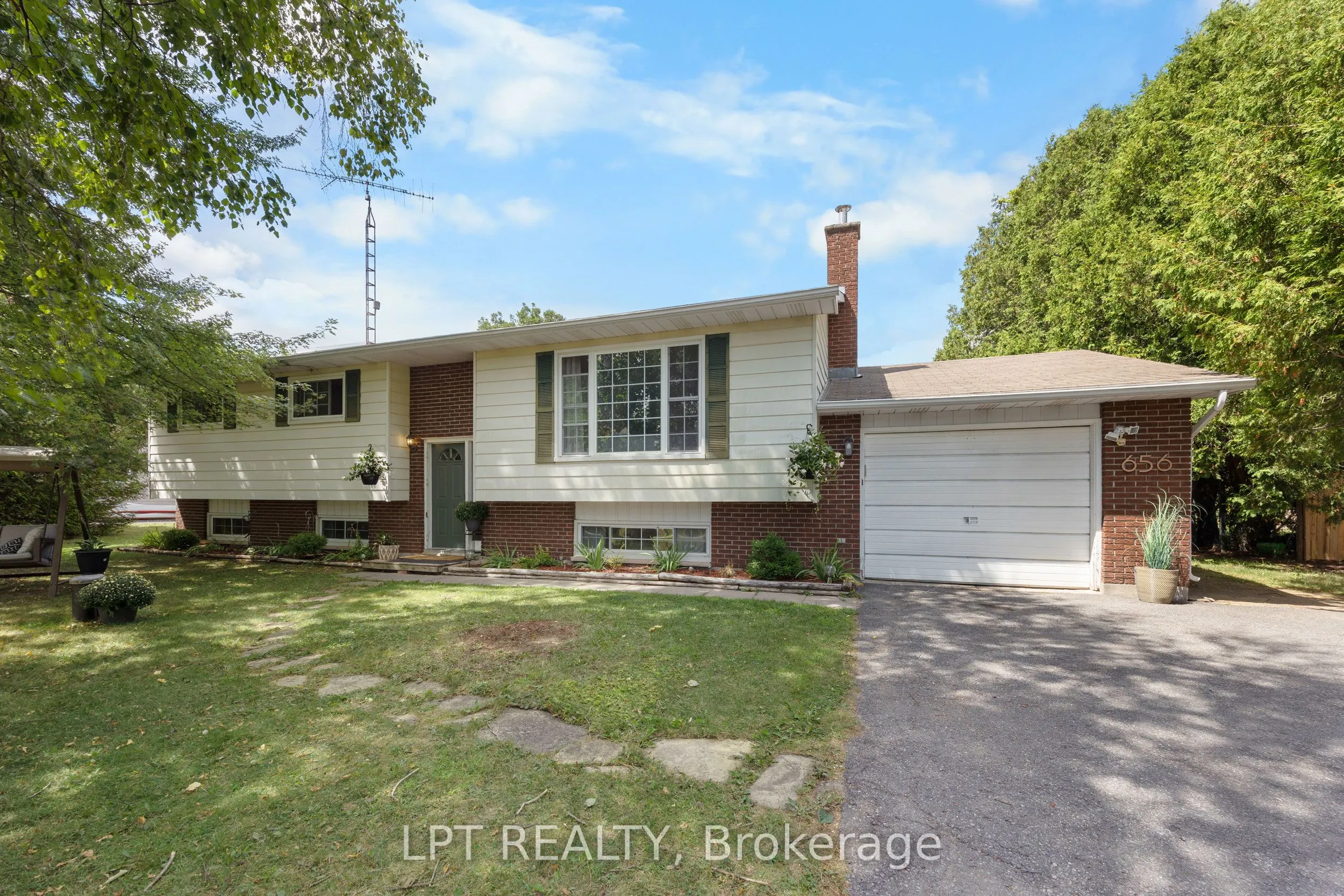 656 Kitley 3 Line