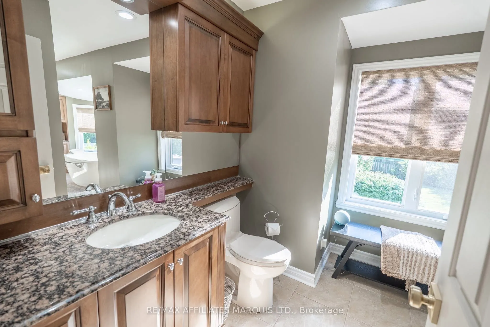 1733 Blakely Drive