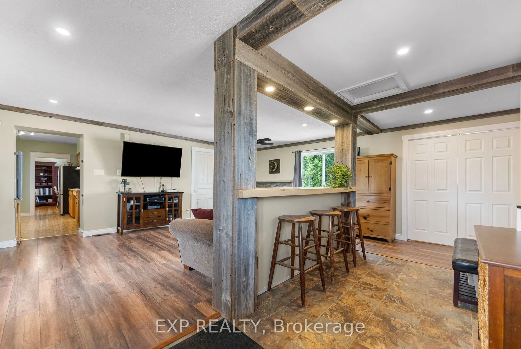 1382 Lochwinnoch Road