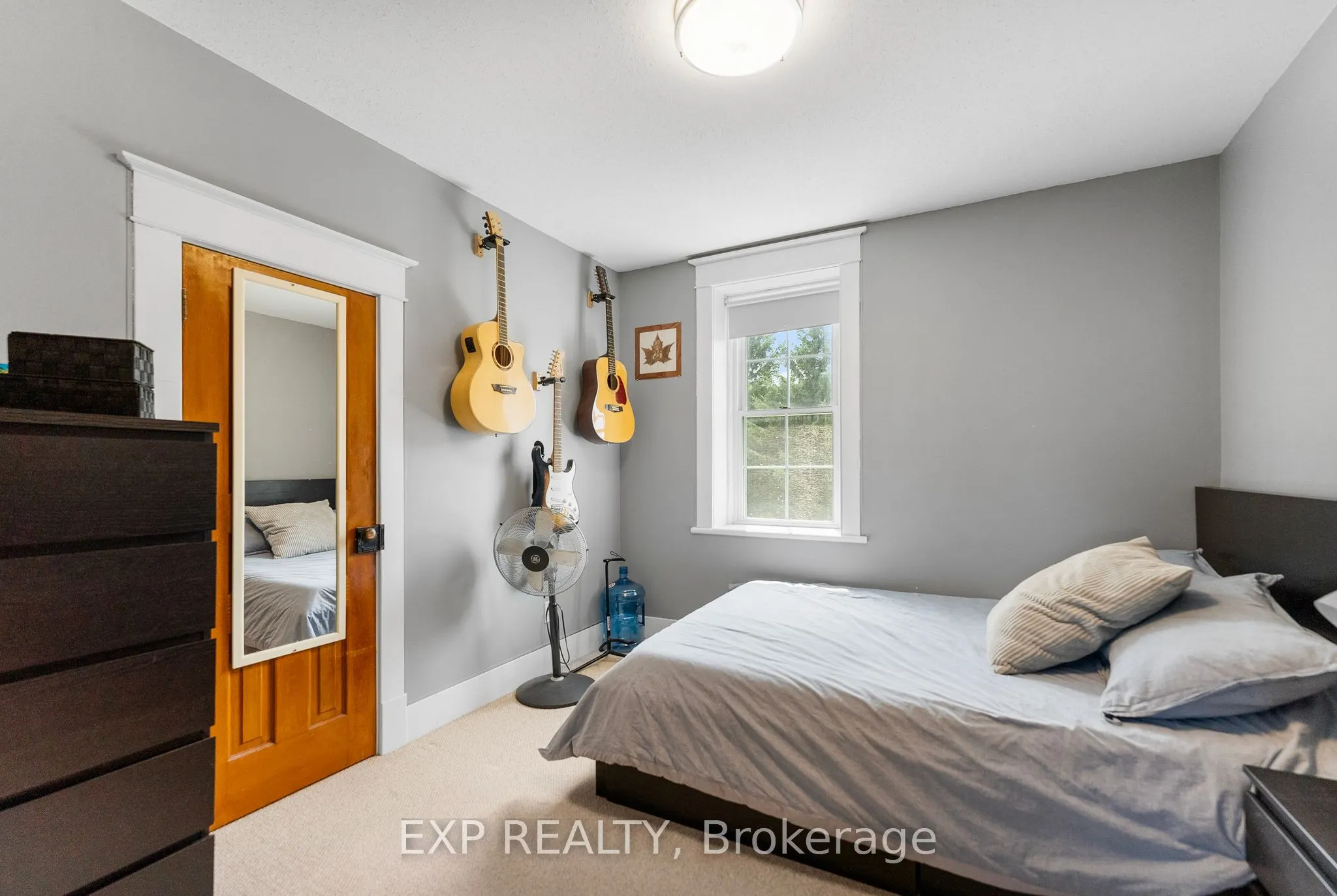 1382 Lochwinnoch Road