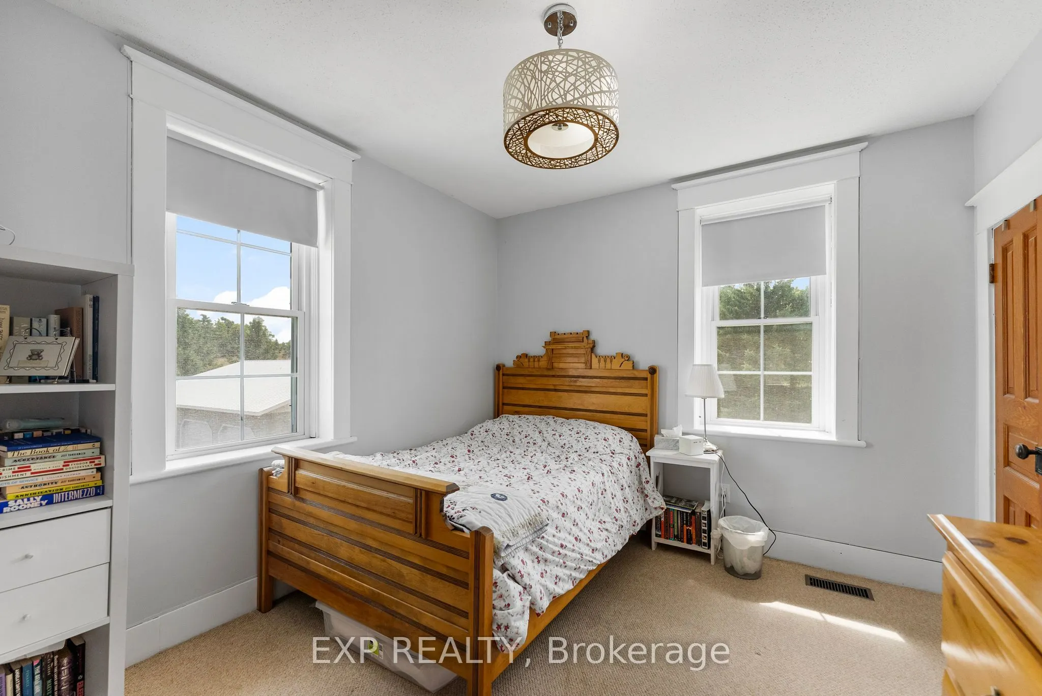 1382 Lochwinnoch Road