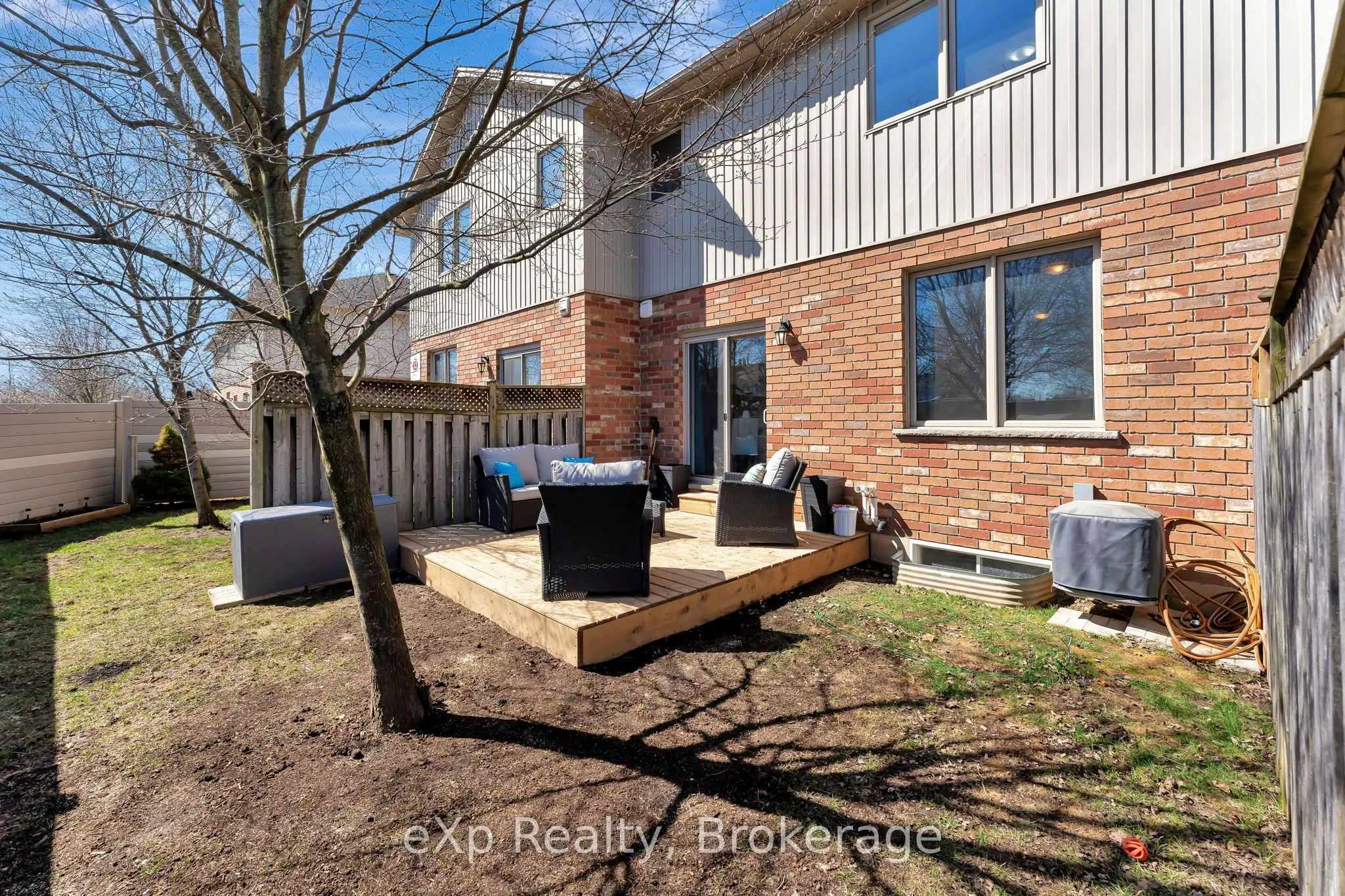 12 Brantwood Park Road, #D2