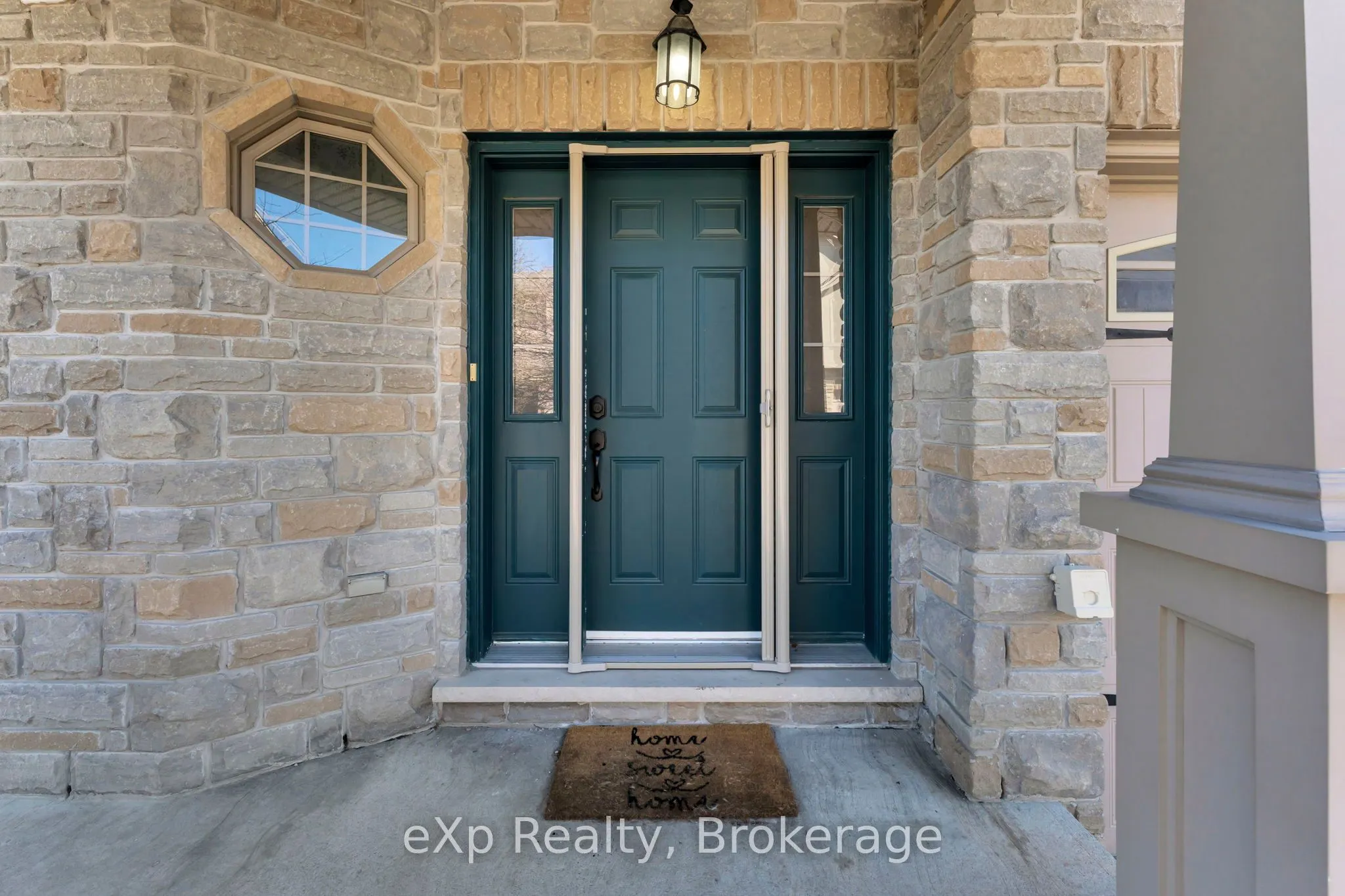 12 Brantwood Park Road, #D2