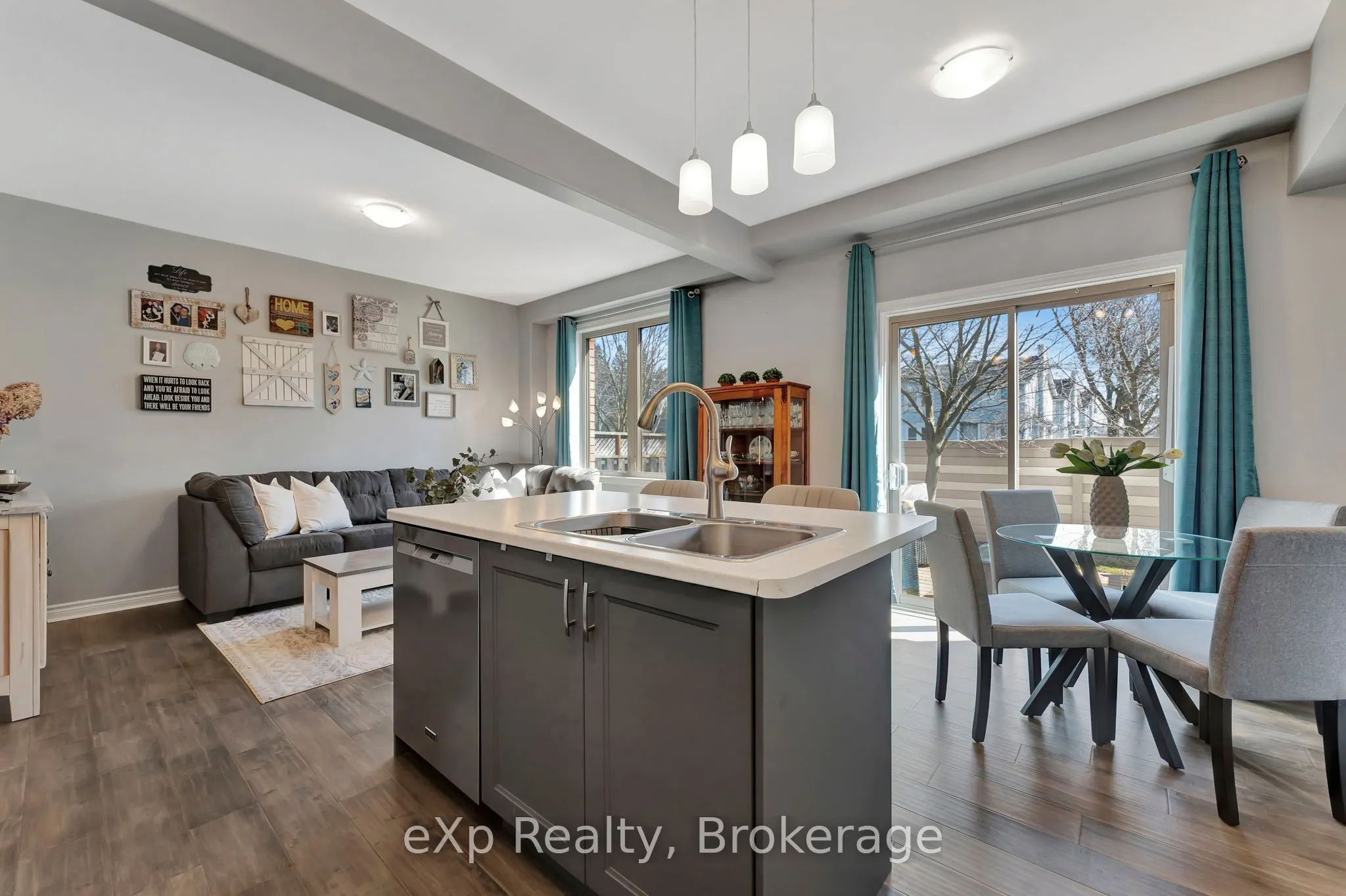 12 Brantwood Park Road, #D2