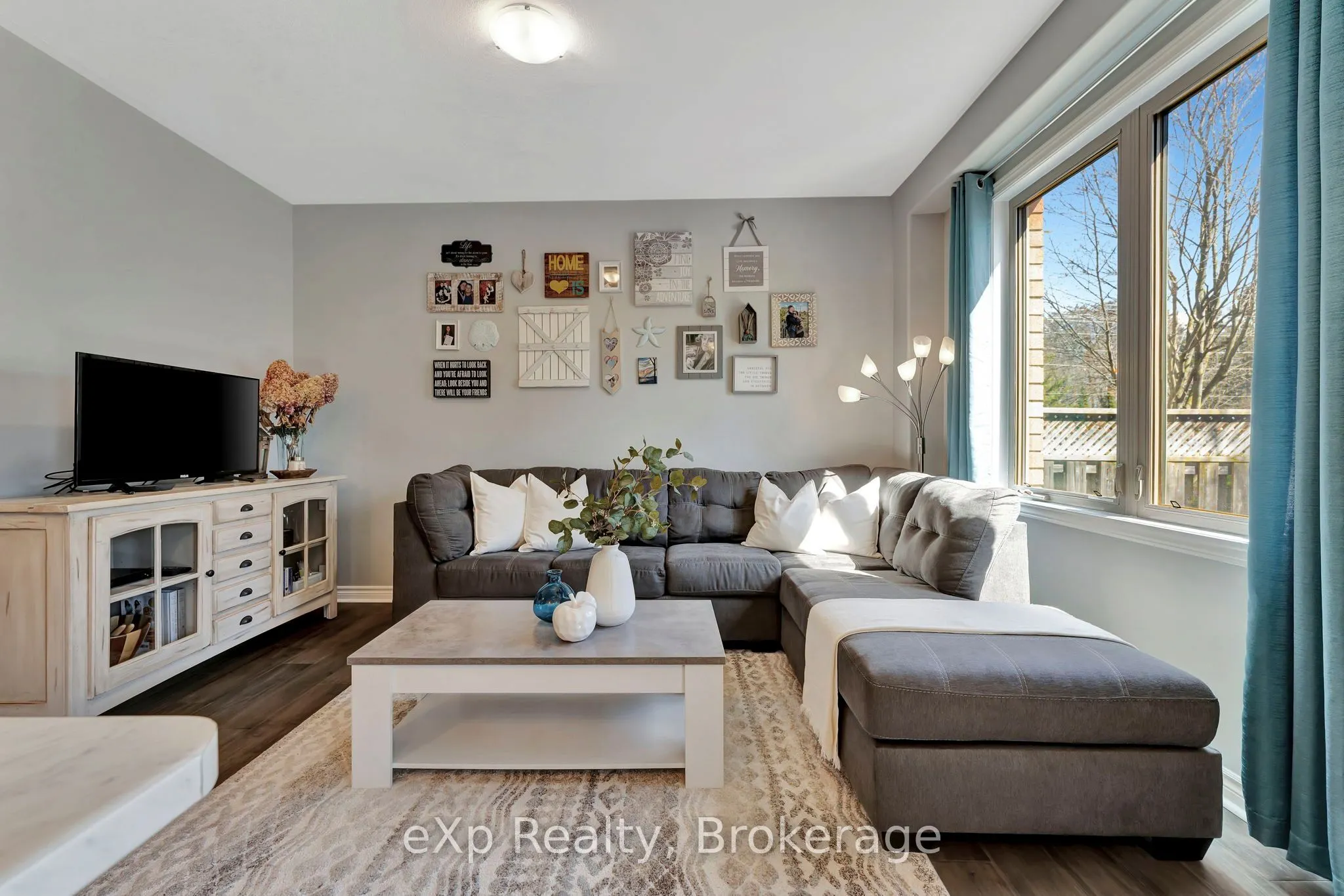 12 Brantwood Park Road, #D2