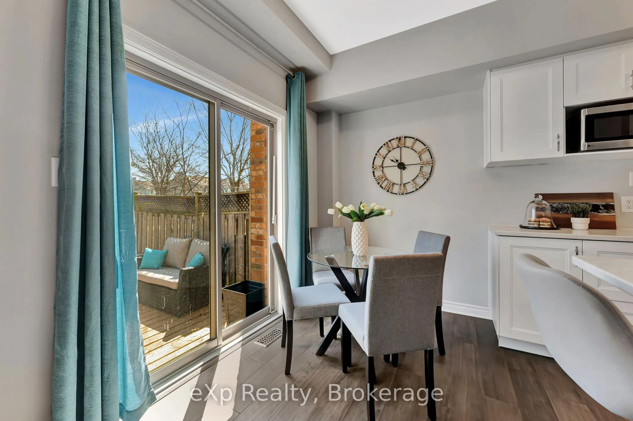 12 Brantwood Park Road, #D2