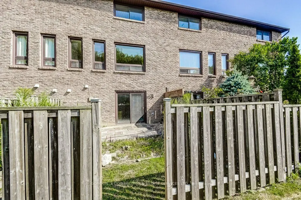 1250 Limeridge Road E, #23