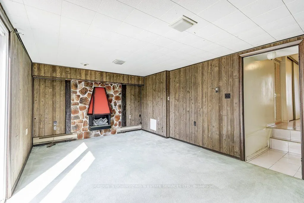 1250 Limeridge Road E, #23