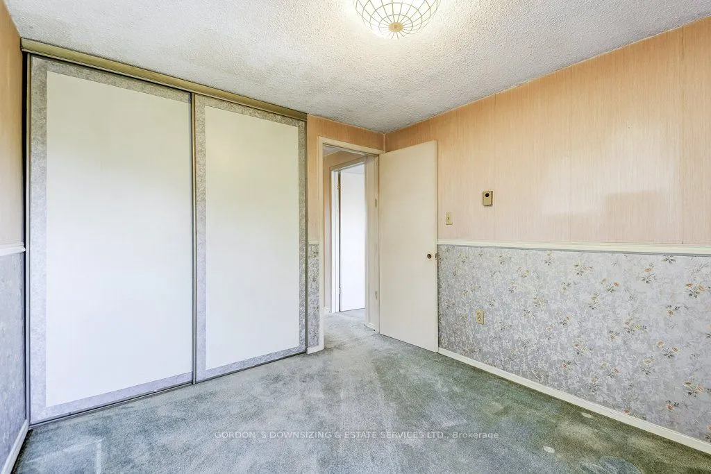 1250 Limeridge Road E, #23