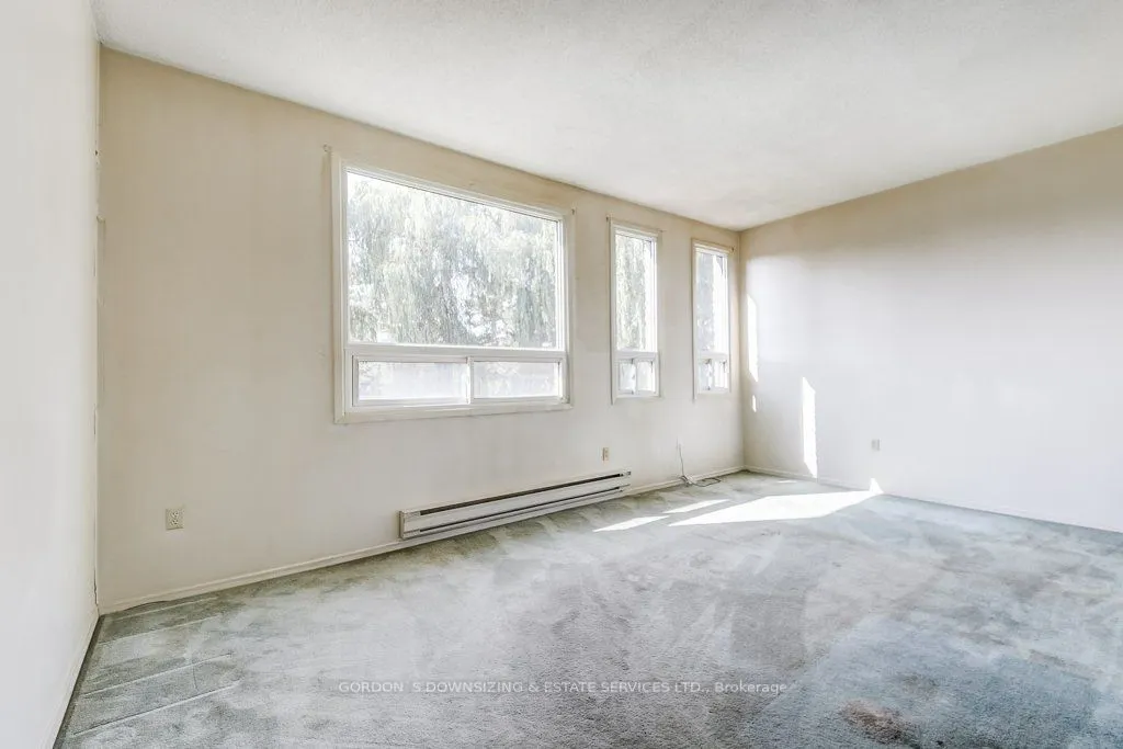 1250 Limeridge Road E, #23
