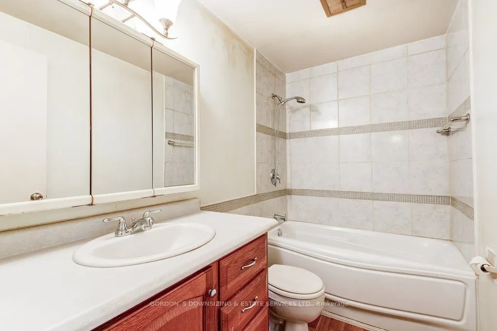 1250 Limeridge Road E, #23