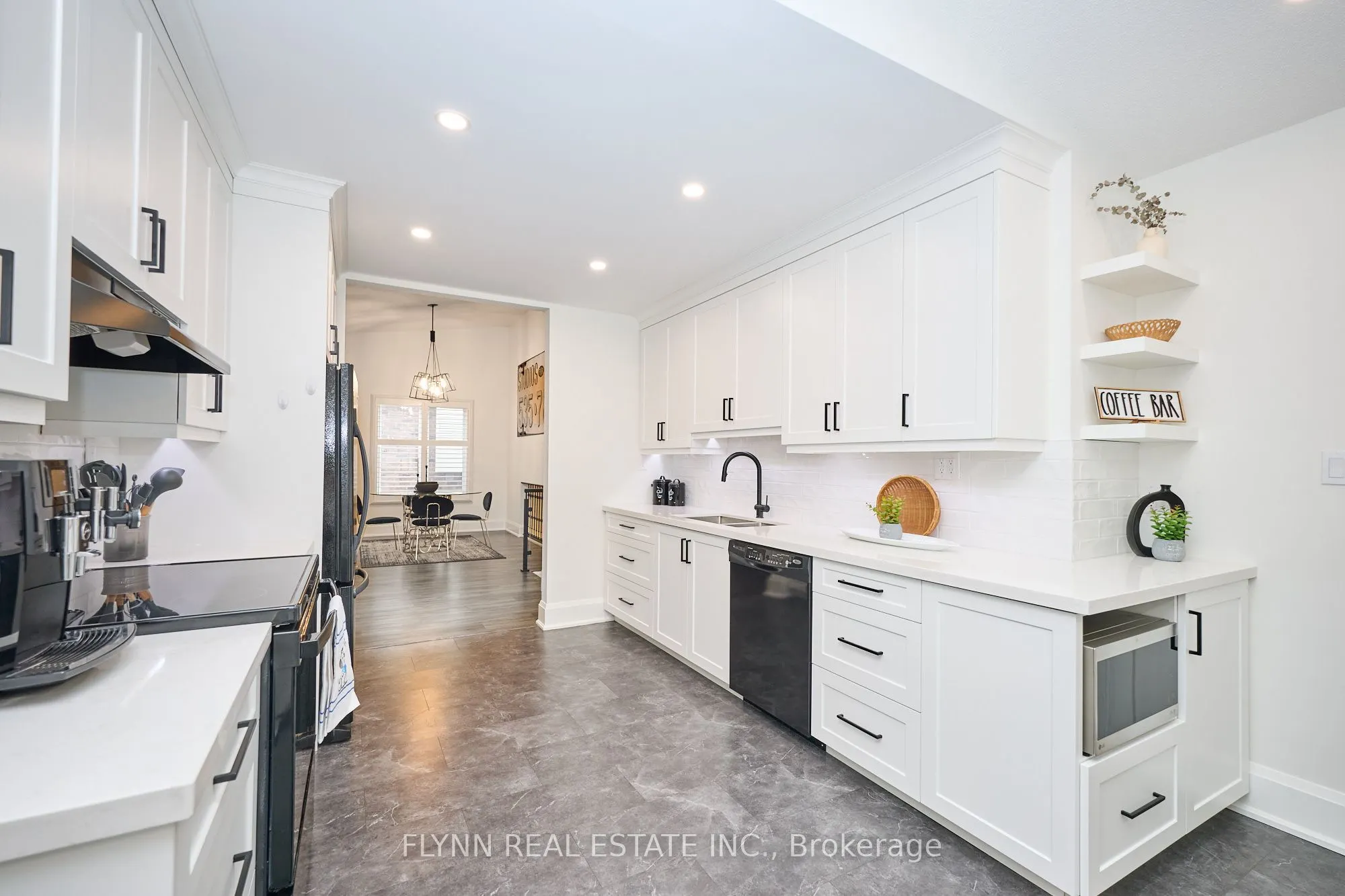 3907 Cardinal Drive