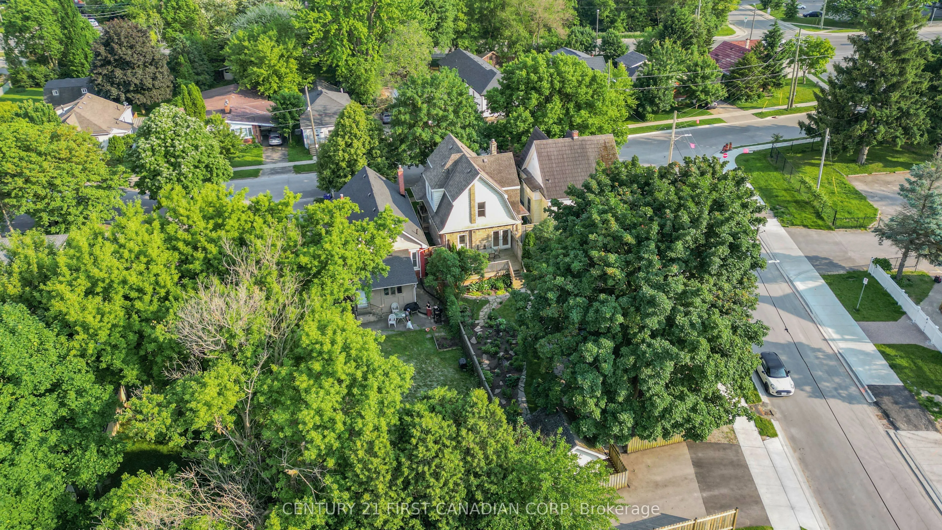 171 Mount Pleasant Avenue