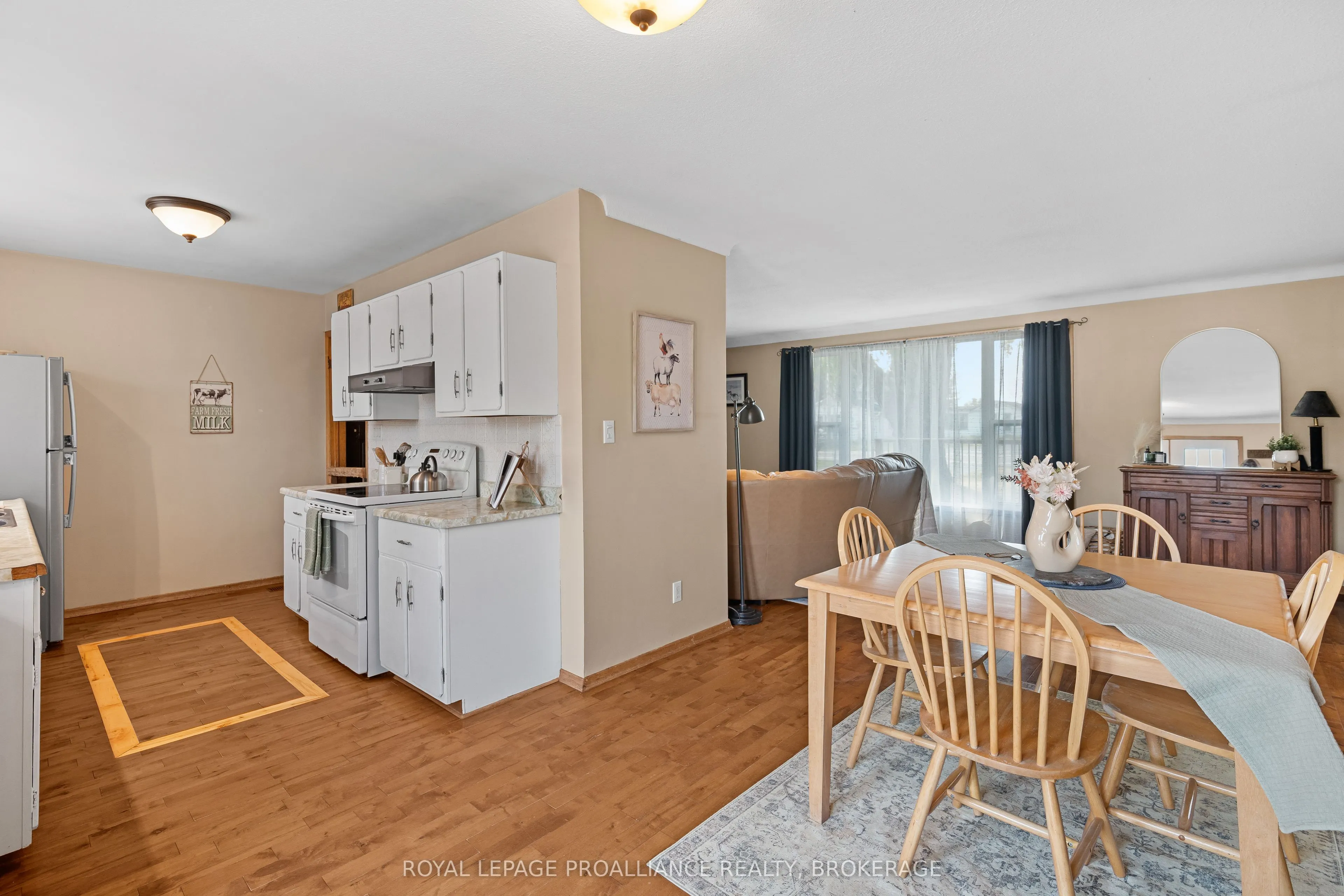 658 County Road 1 E