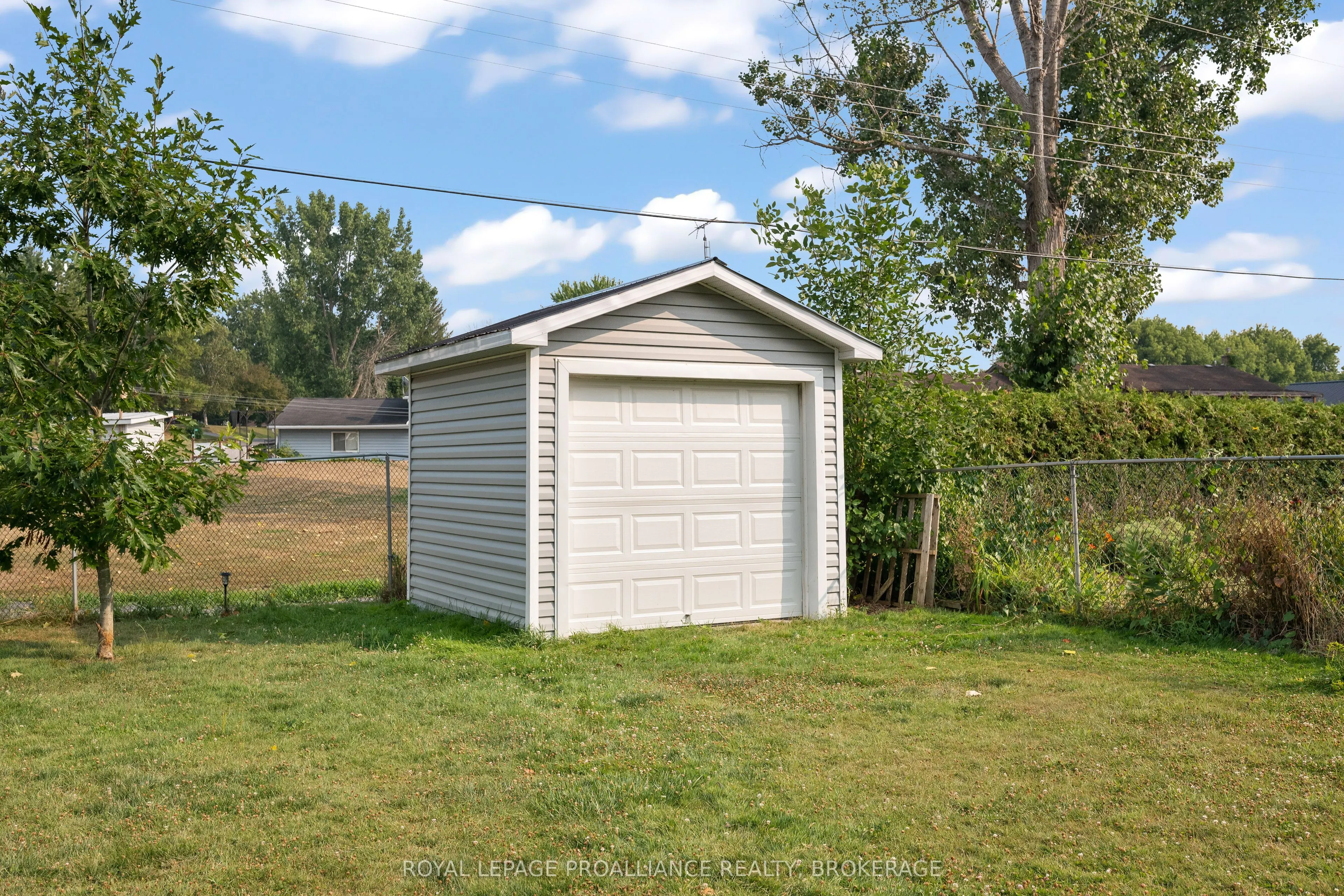 658 County Road 1 E