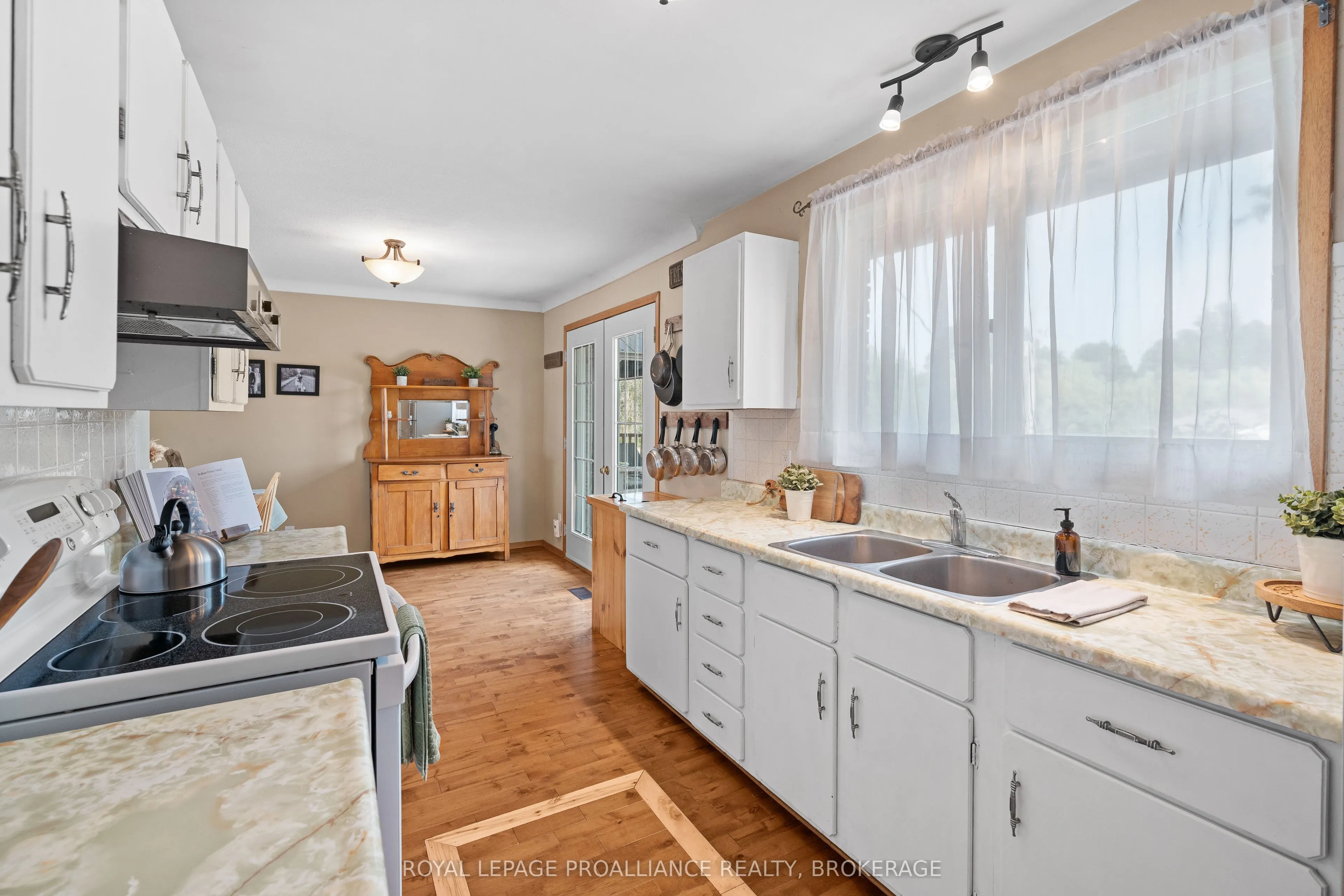 658 County Road 1 E