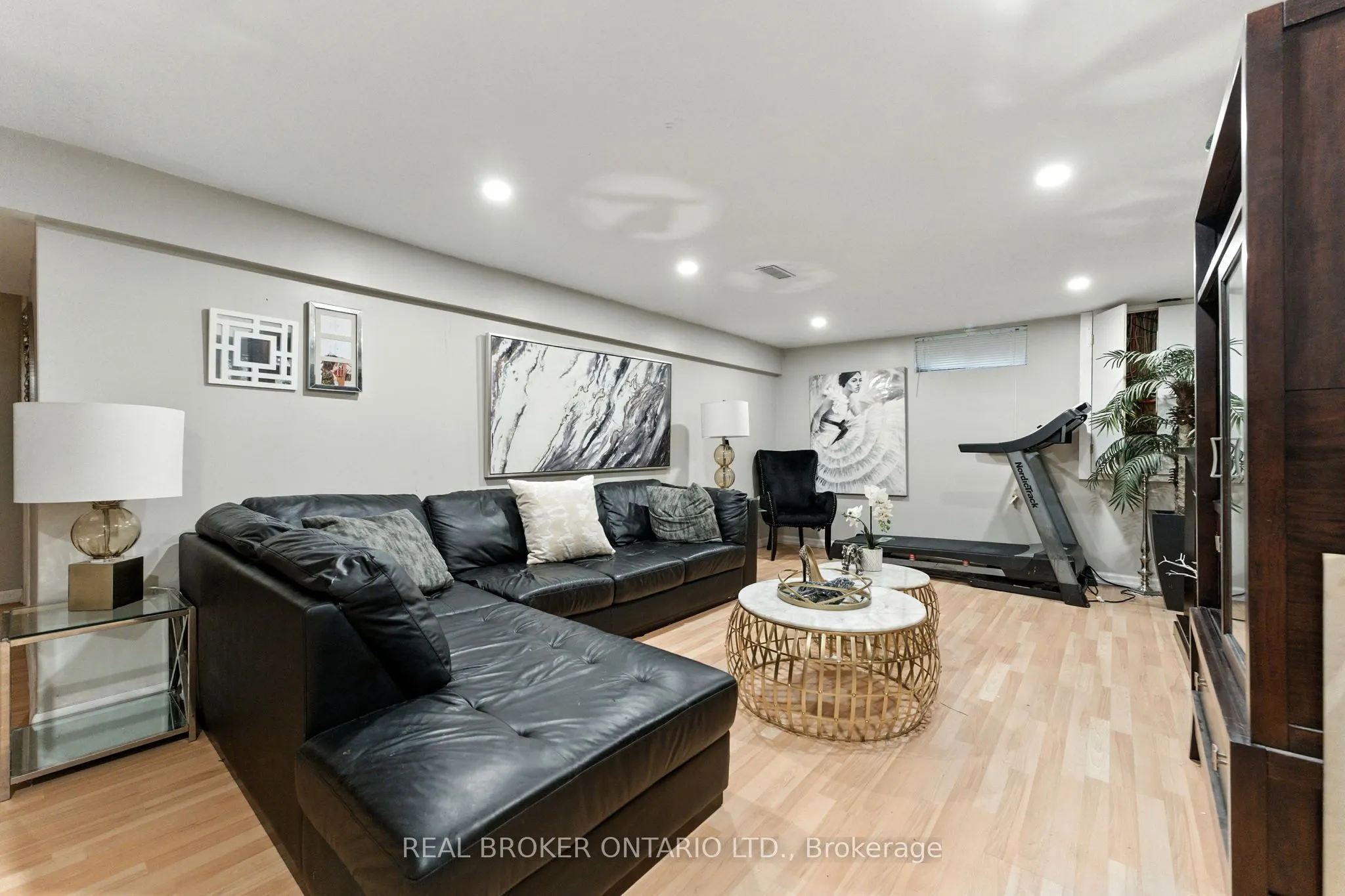 267 Memorial Drive