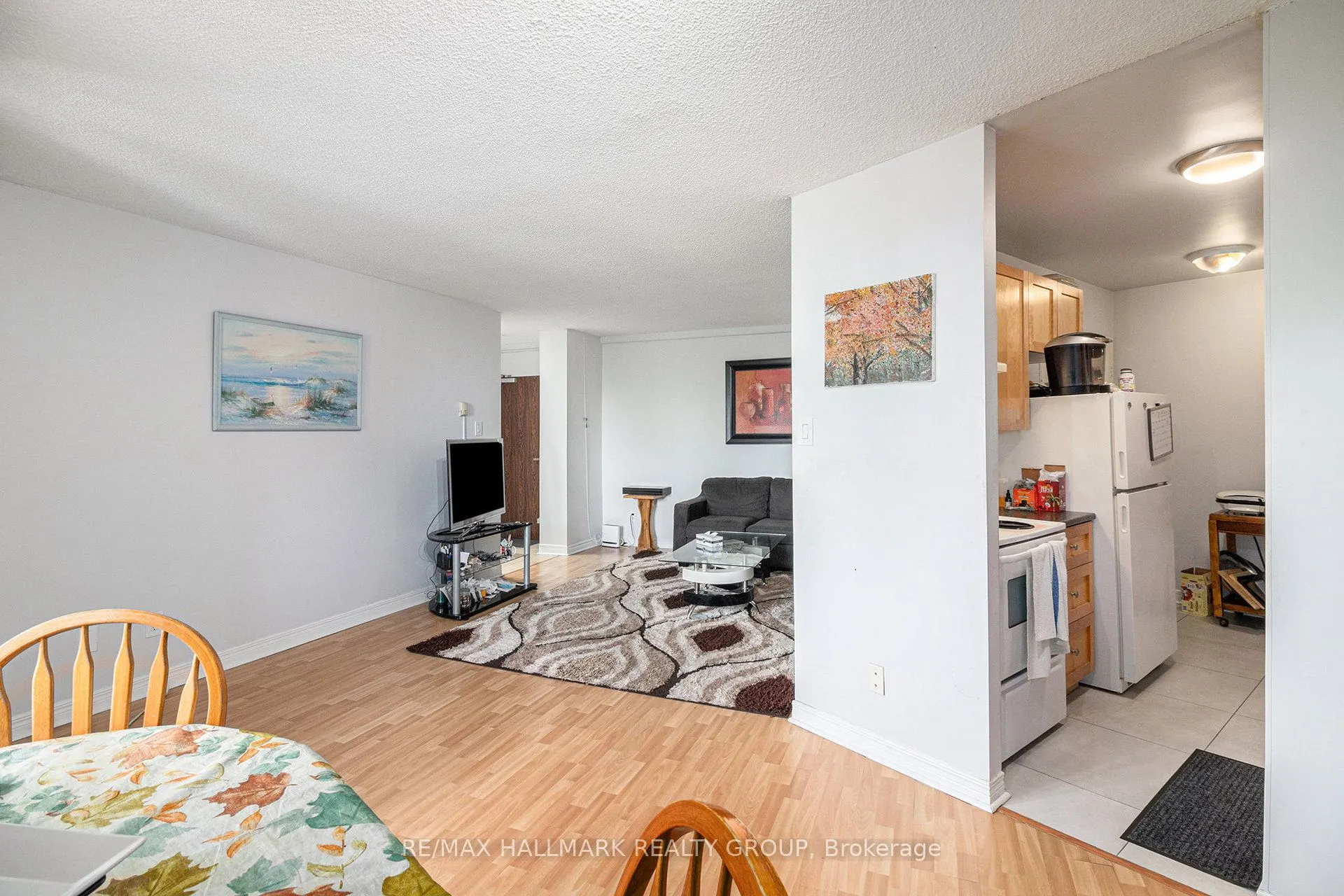 2020 Jasmine Crescent, #407