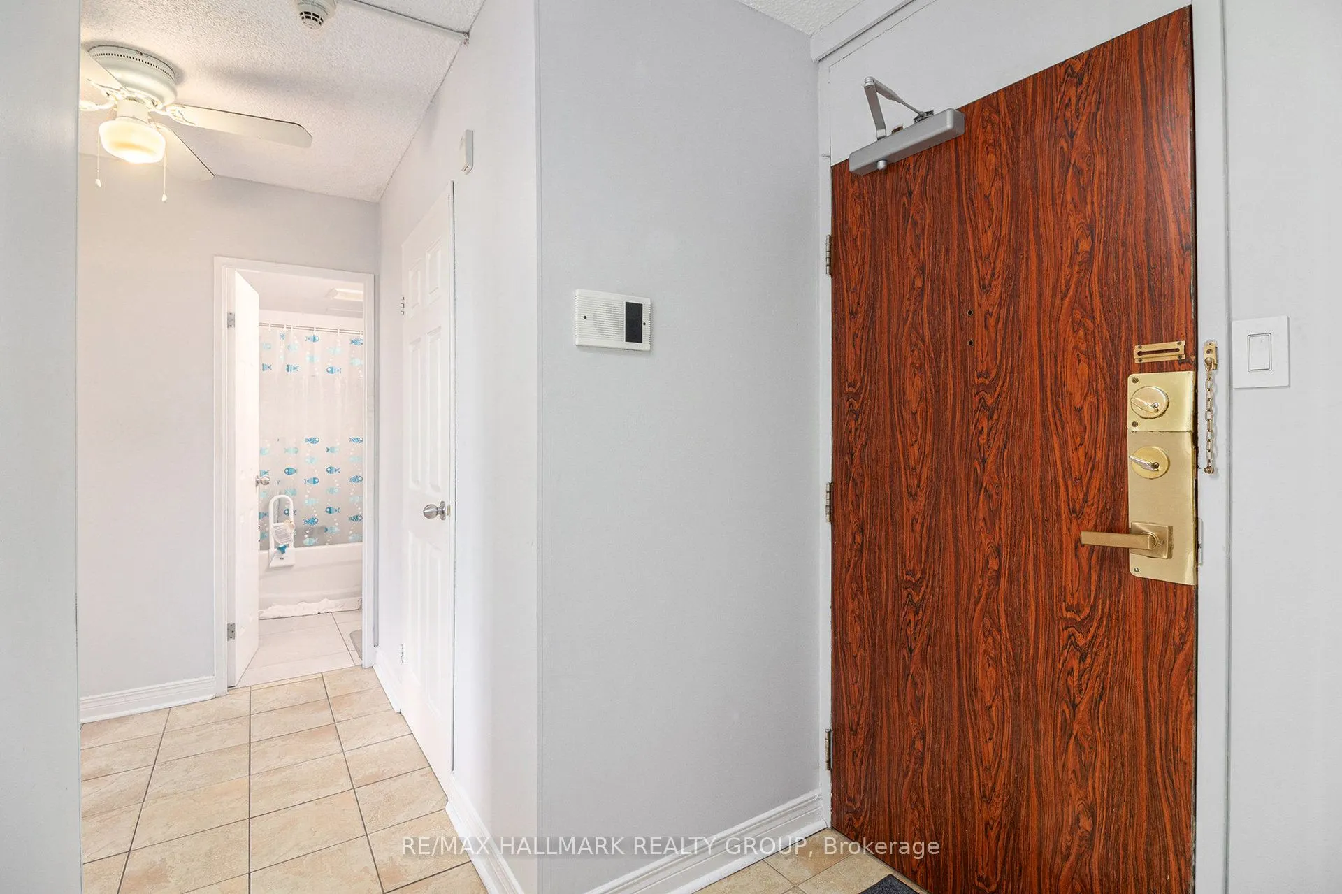 2020 Jasmine Crescent, #407