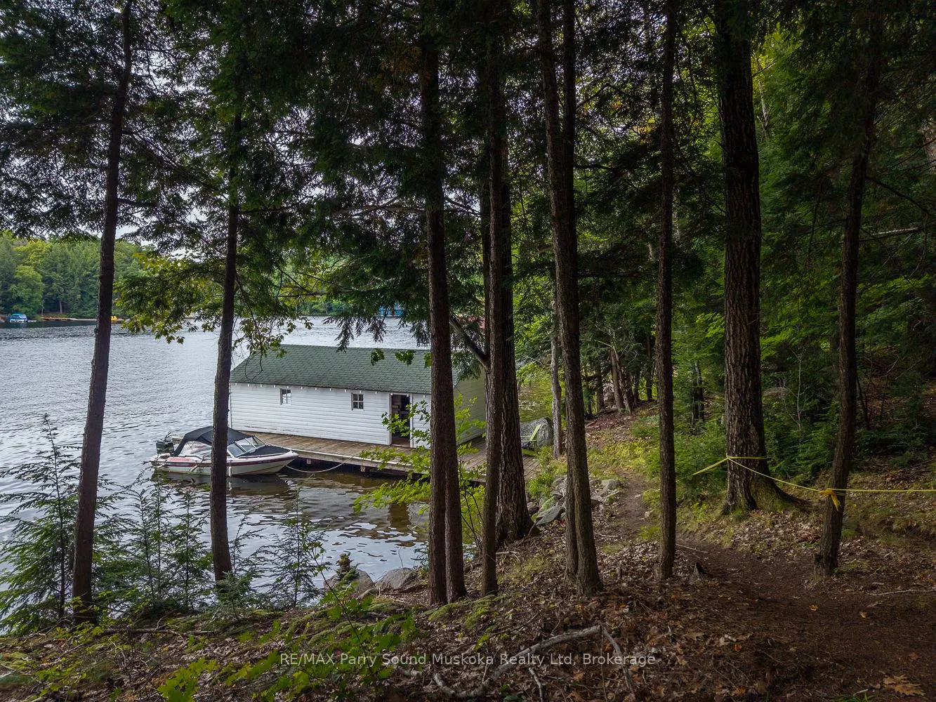 897 897172 WA Horseshoe Lake